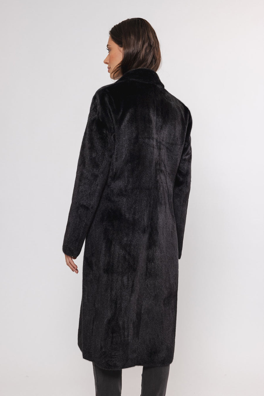 W4-SAAMI Long Coat Black