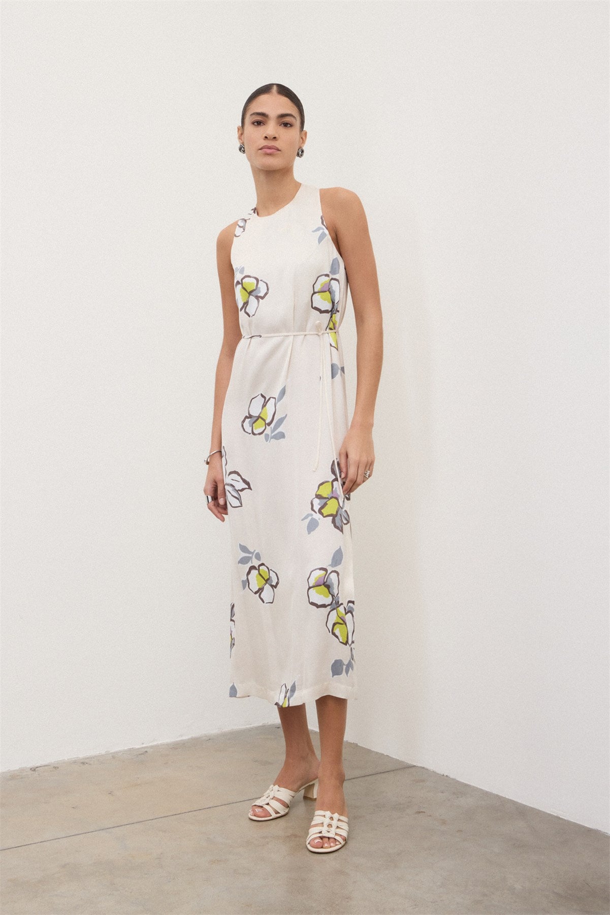 S6-DA5395 Abito Midi Latte