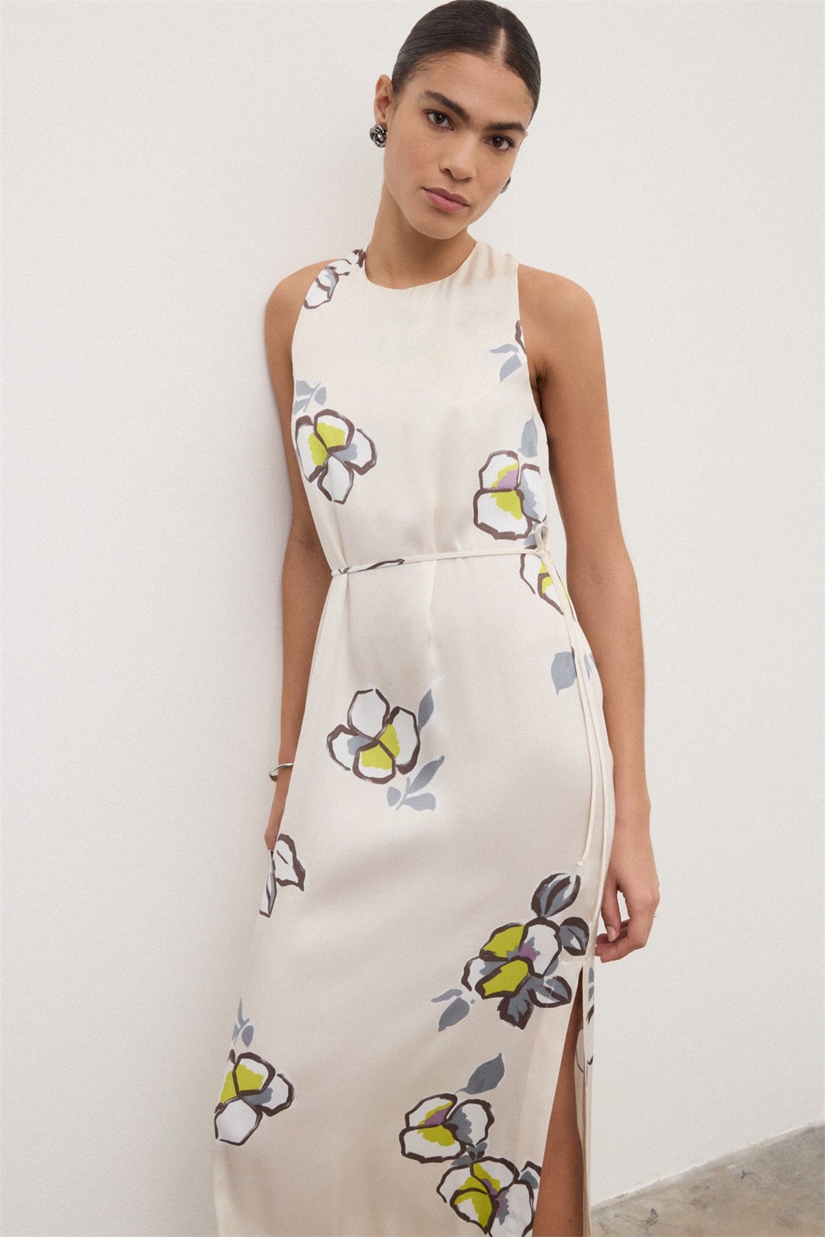 S6-DA5395 Abito Midi Latte