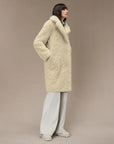 DW4-570 Lamb Coat Wom White Sand Woman