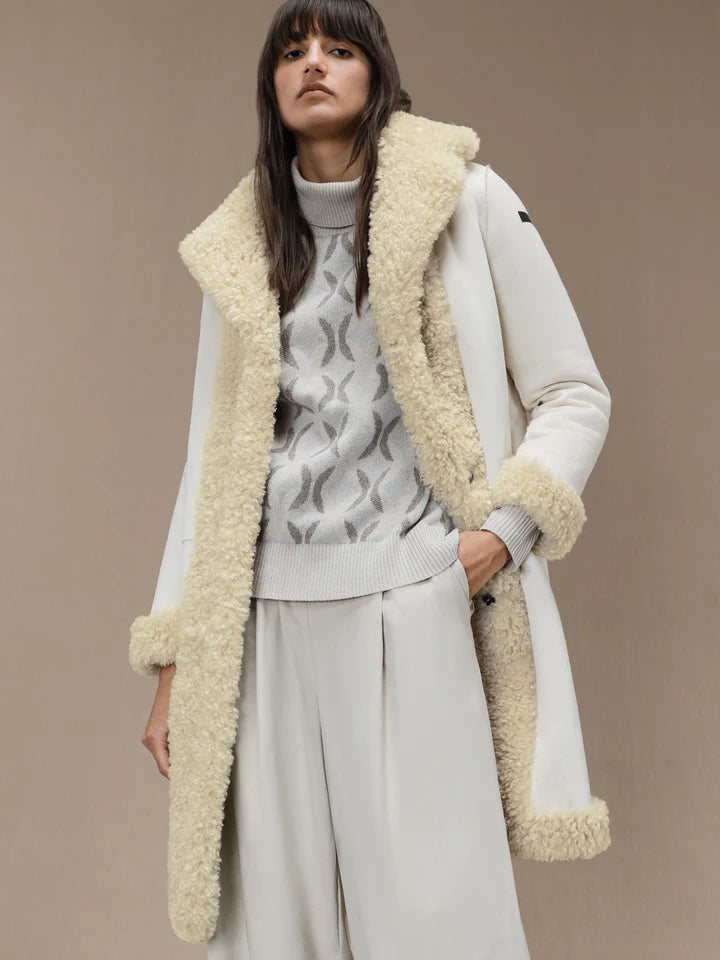 DW4-570 Lamb Coat Wom White Sand Woman