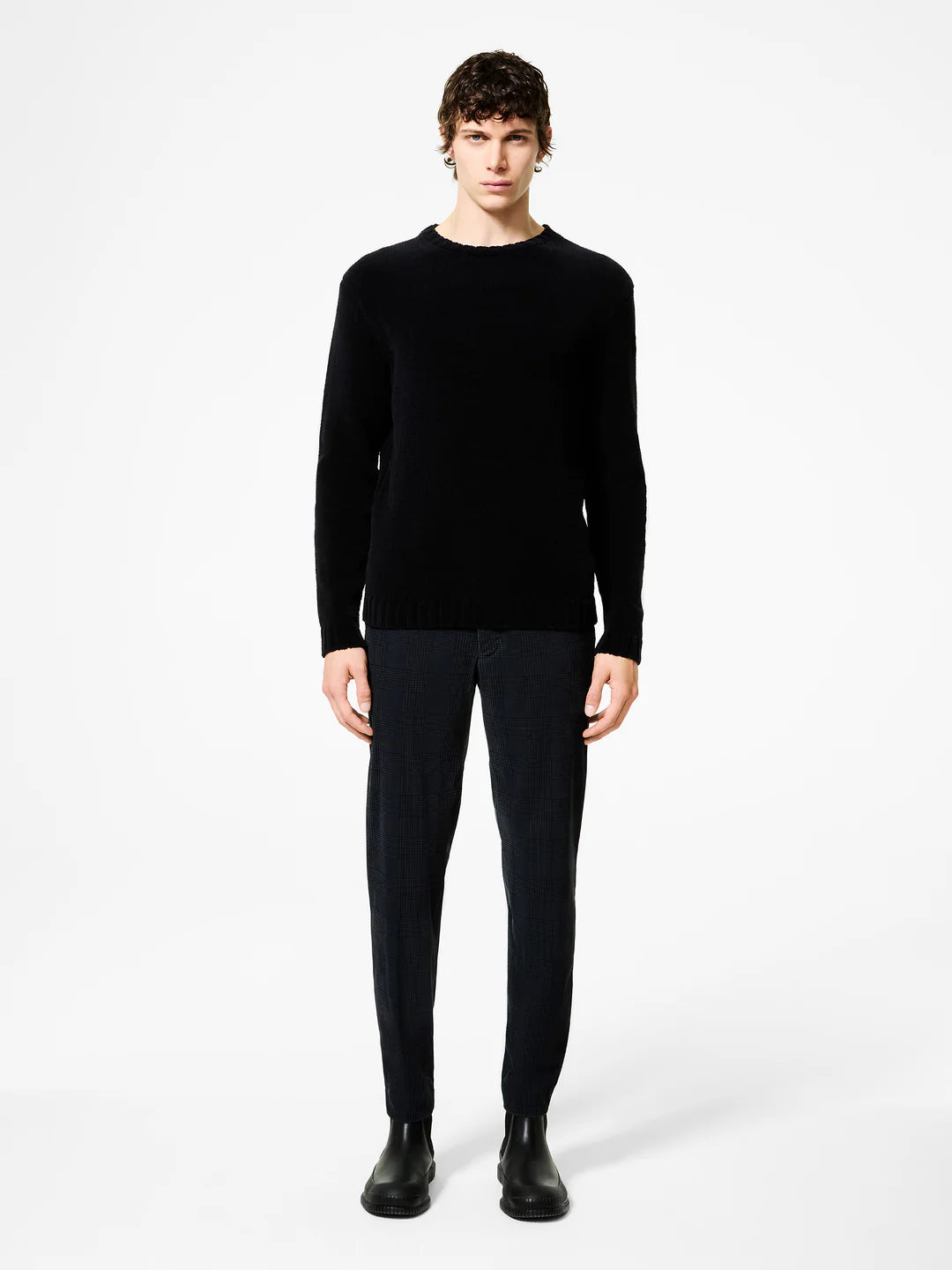 UW5-160 Maglia Cinematt Round Knit Military Man