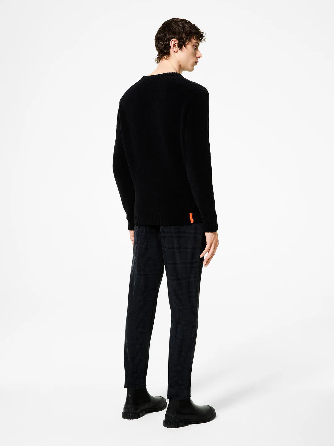 UW5-160 Maglia Cinematt Round Knit Military Man