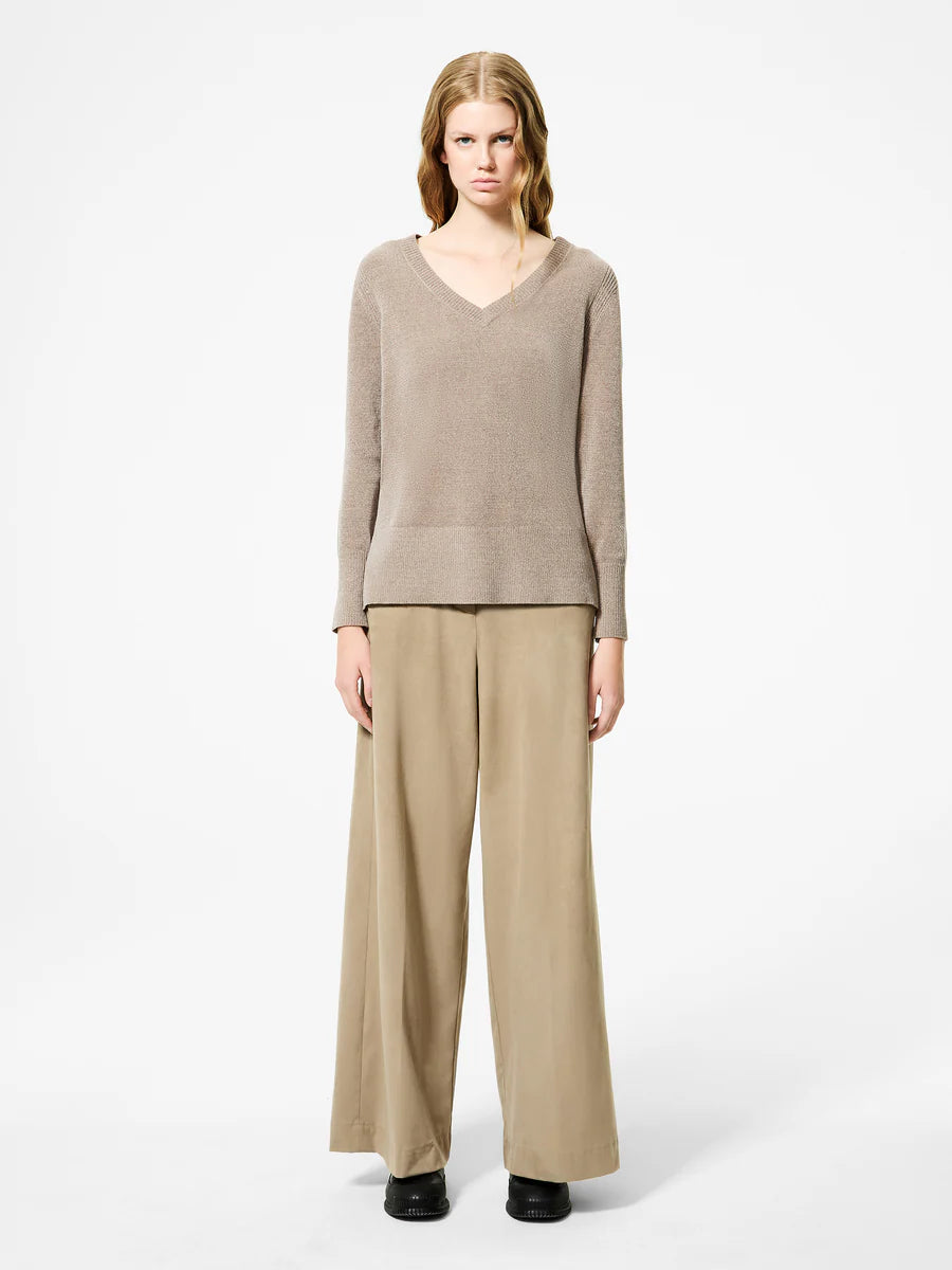 DW5-634 Maglia Velvet Vent V-Neck Tobacco Woman
