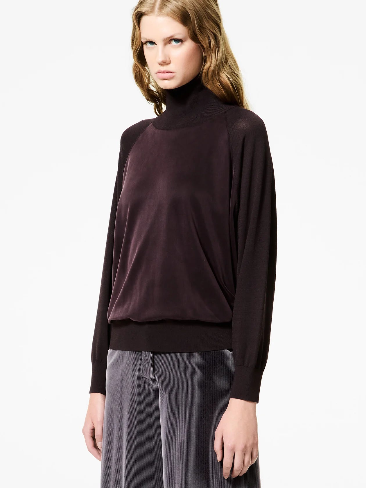 DW5-664 Maglia Cupro Turtleneck Soft Bordeaux Woman