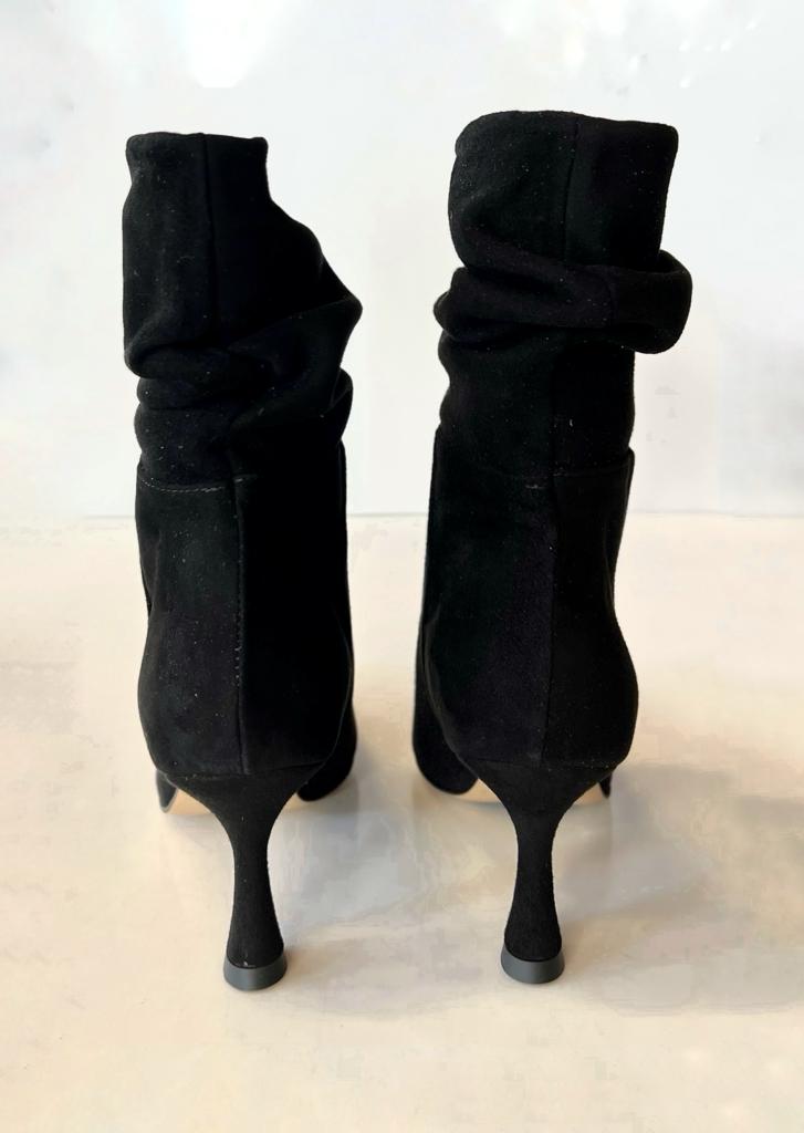 W3-8764 Stivaletto Camoscio Nero