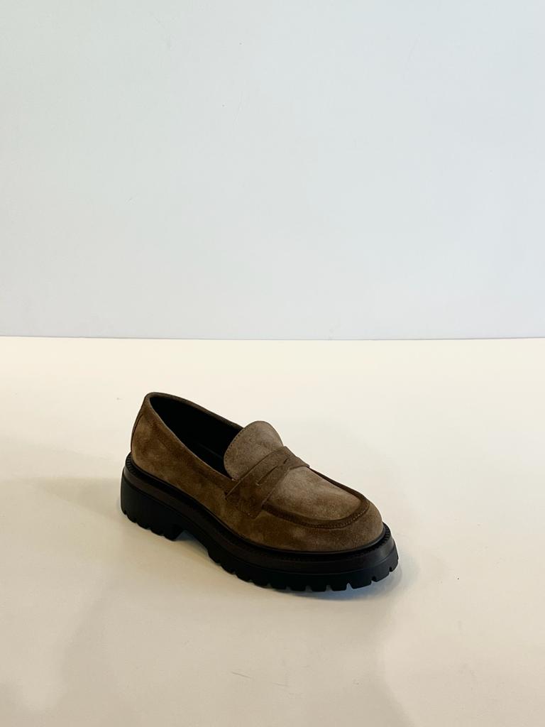 100 Mocassino Camoscio Sabbia