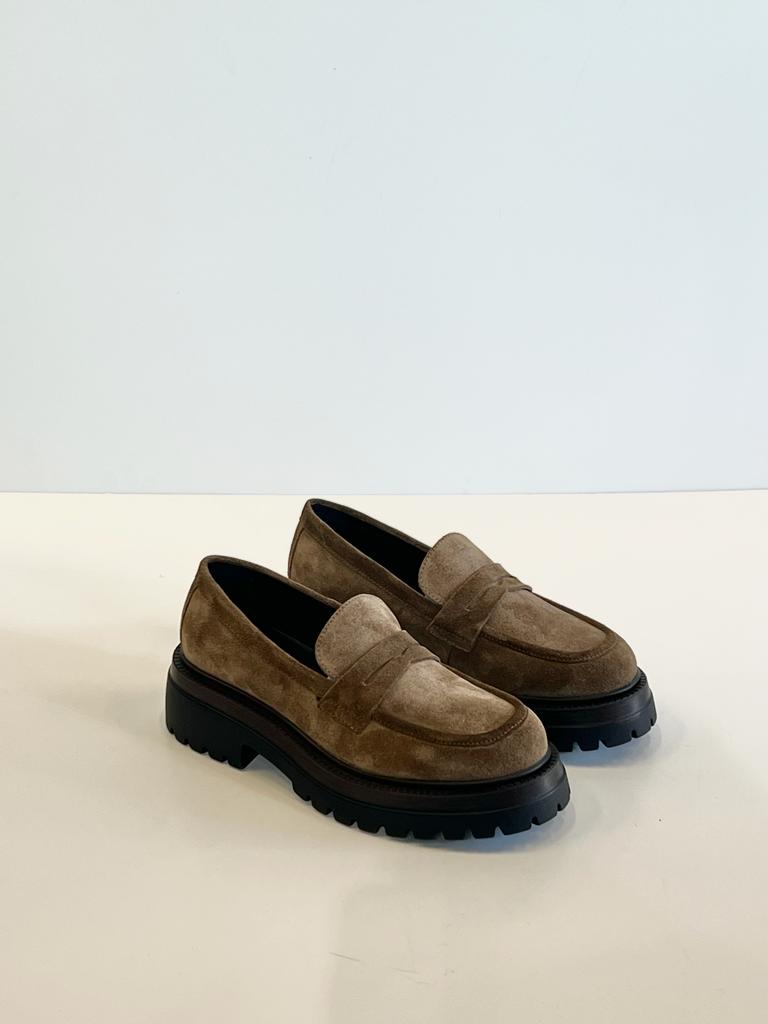 100 Mocassino Camoscio Sabbia