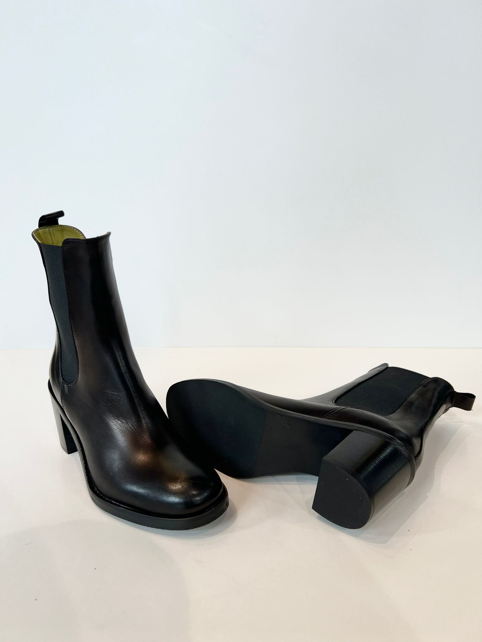 W3-S752 Beatles Tacco 7cm Nero