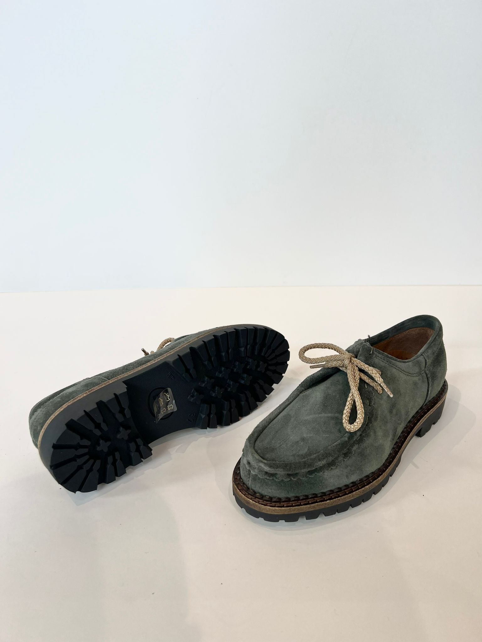 DW3-D990 Scarpa Camoscio Verde Bosco Woman