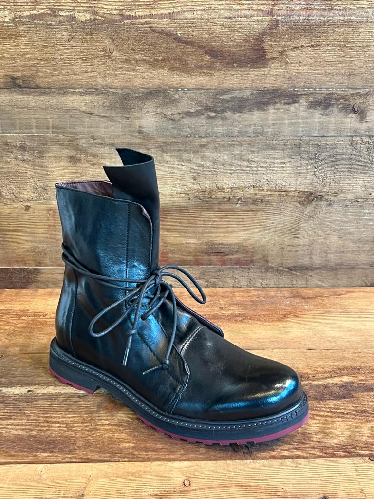 UW3-LA08 Anfibio Day Nero Man