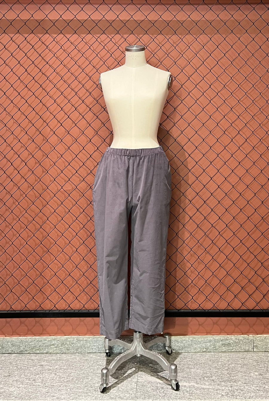 W2-P640SC Pantalone Minimal Grigio