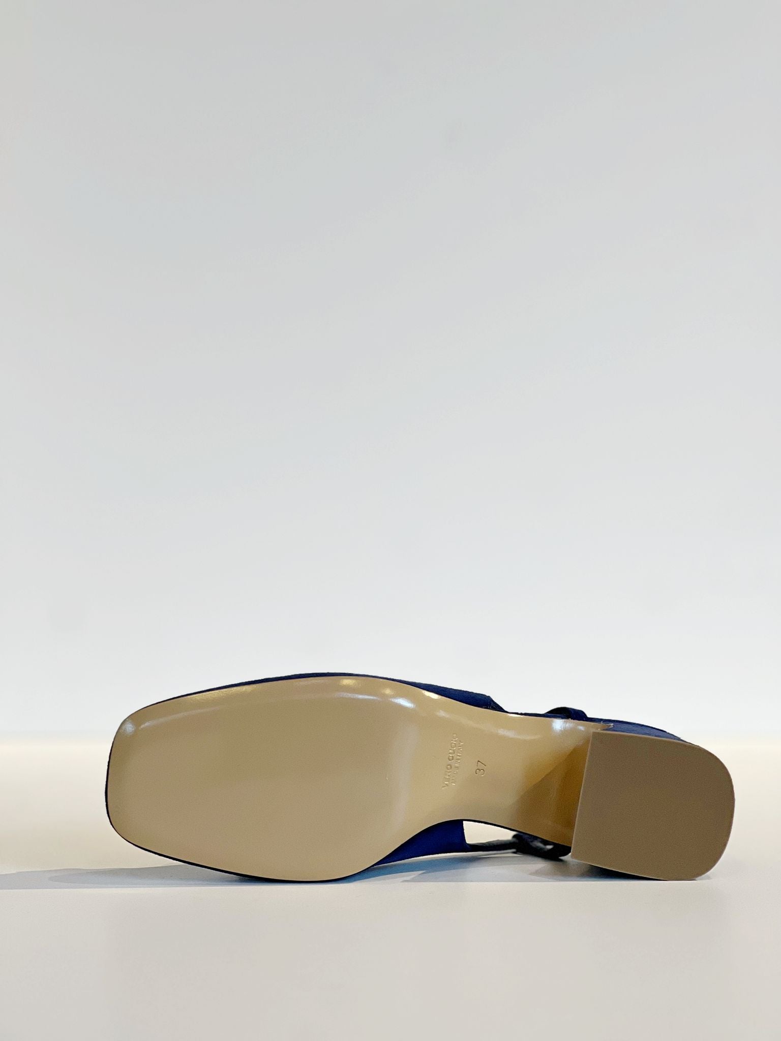 Q403 Chanel Camoscio Blu