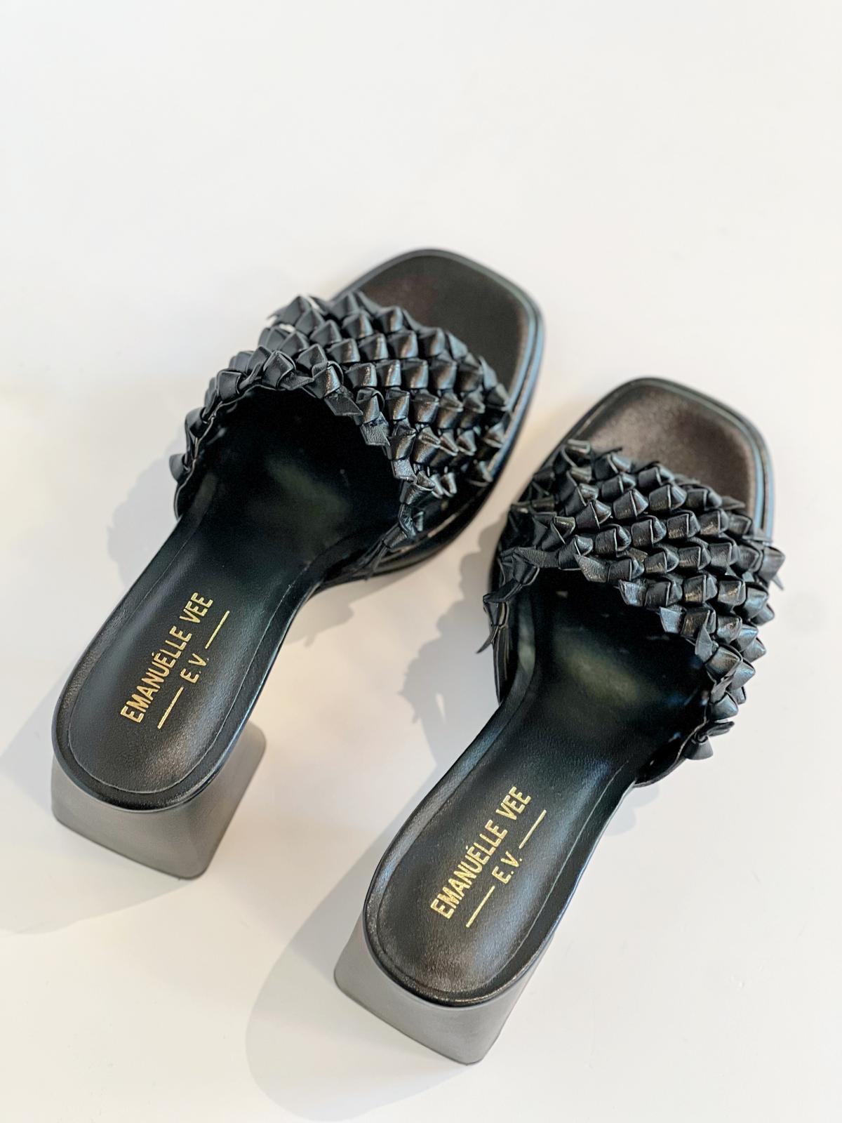 S3-721-14 Sophy Sandalo Nodi Nero