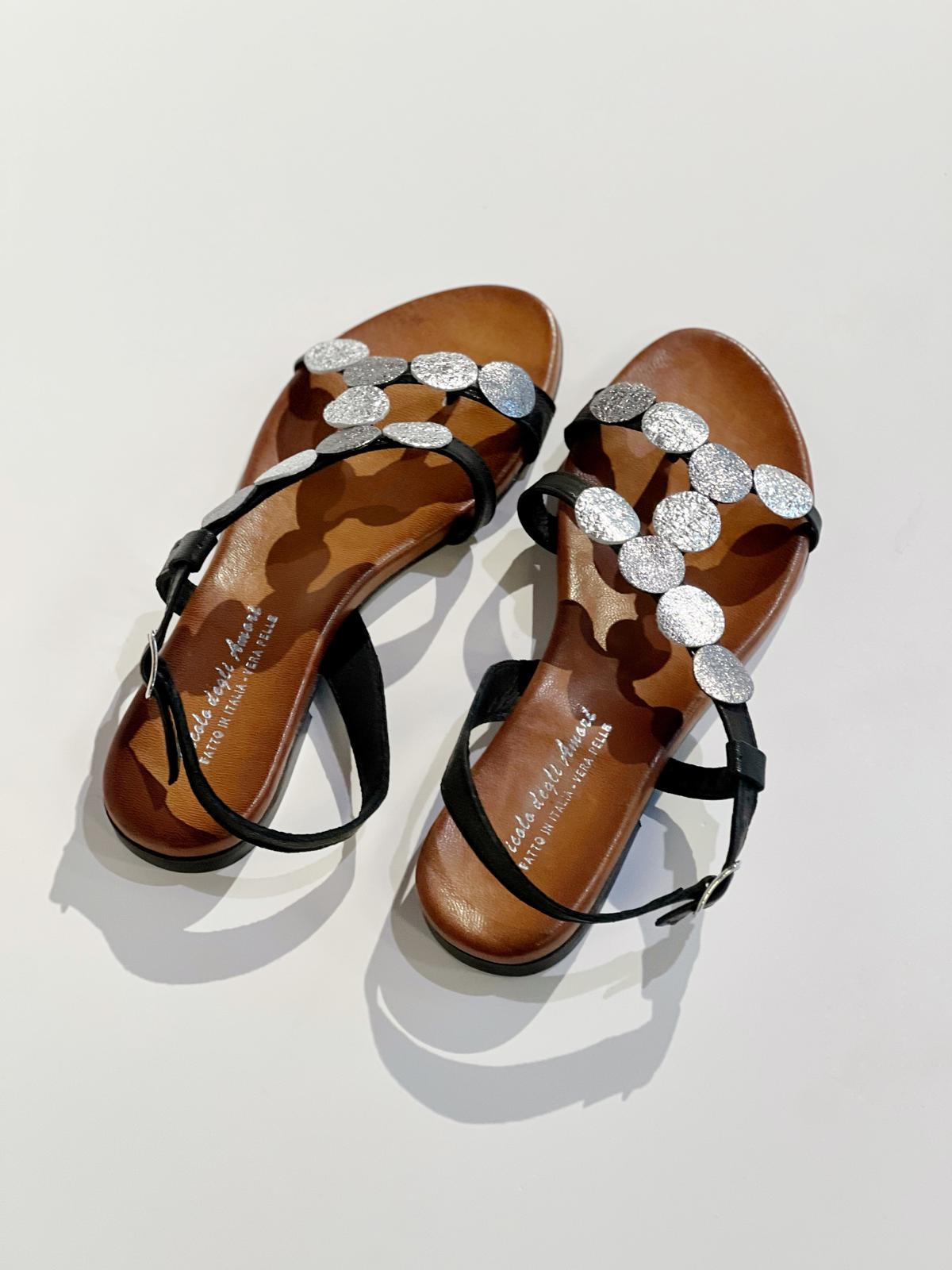 S3-1622 Infradito Medaglione Nero