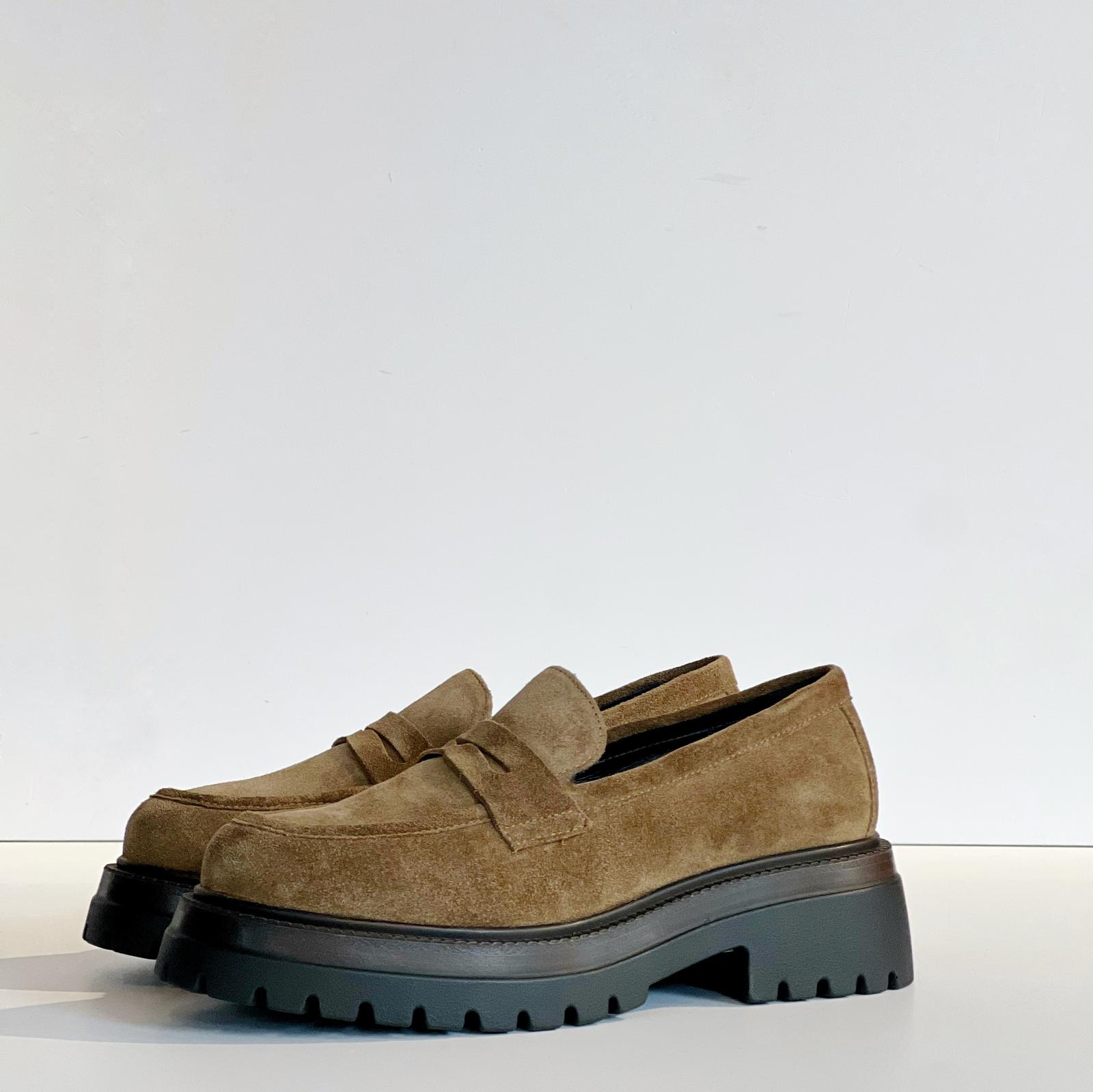 W3-100 Mocassino Camoscio Sabbia