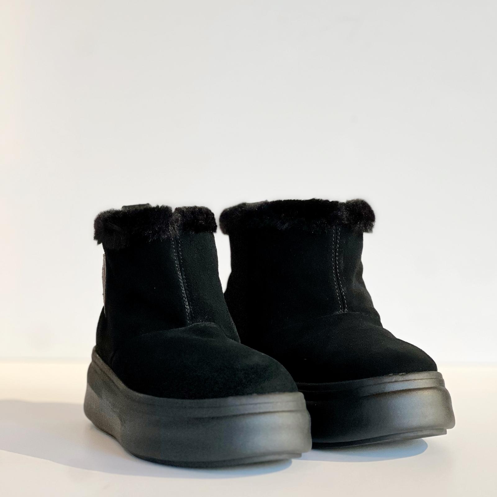 DW4-EMERY Nero Woman