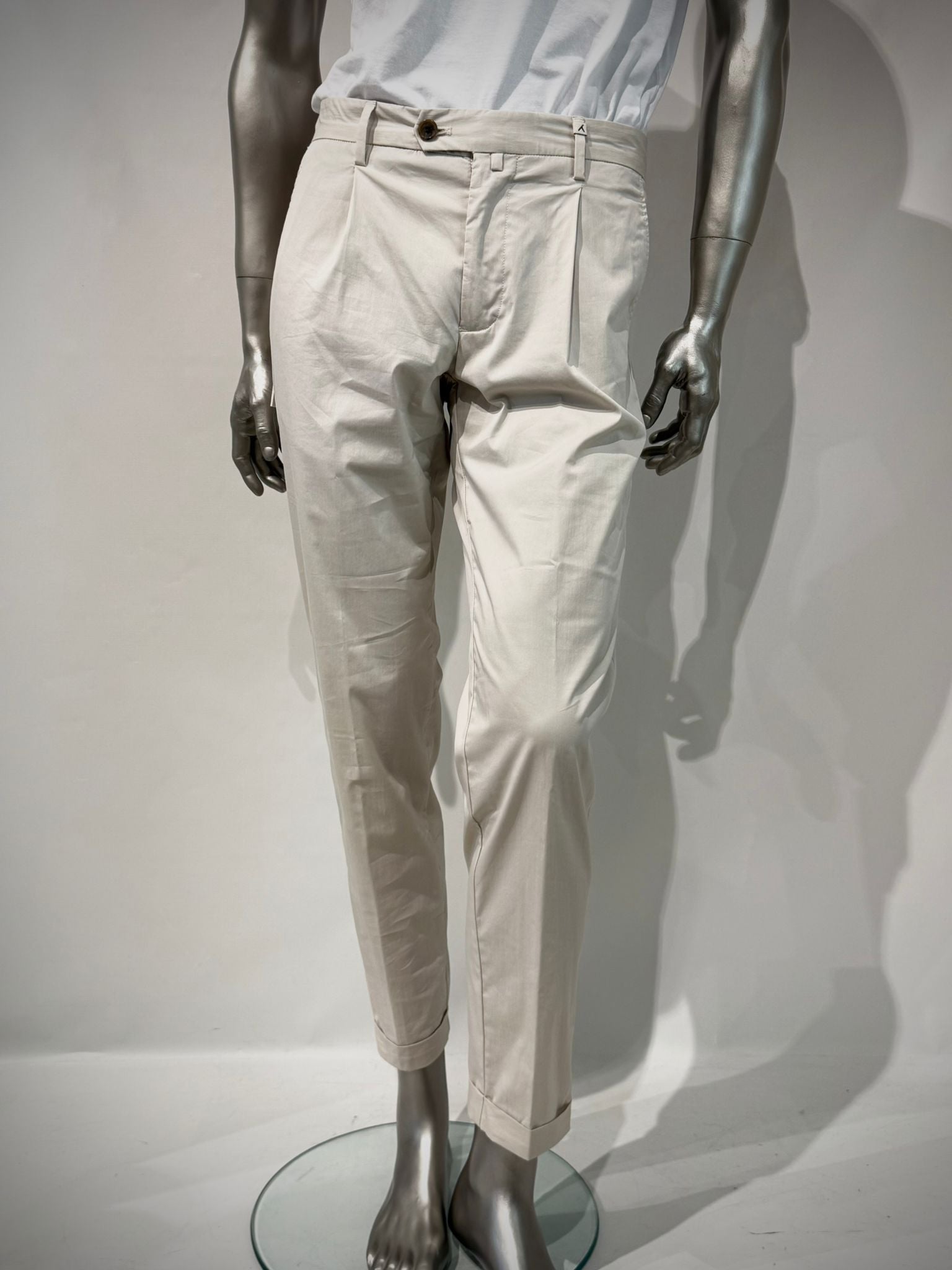 S6-19L 67 ZEUS Pantalone Ecru Man