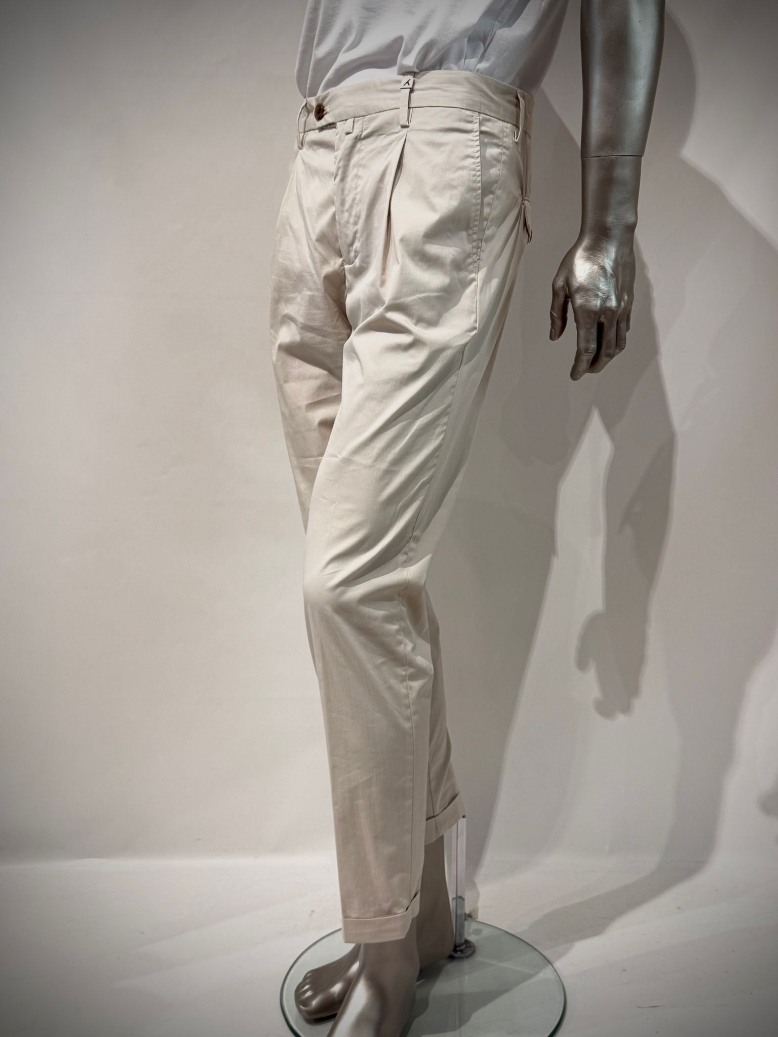 S6-19L 67 ZEUS Pantalone Ecru Man