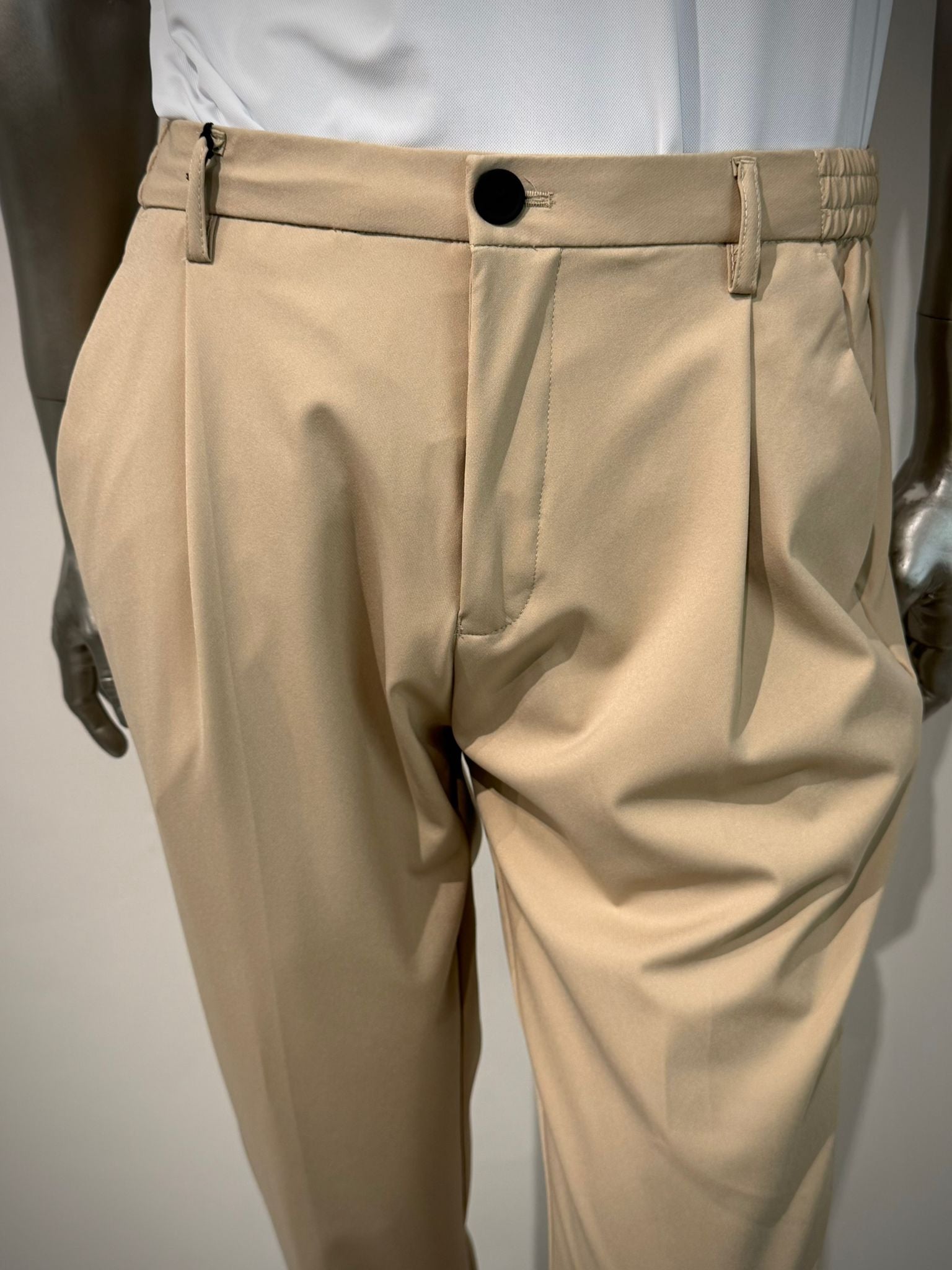 S6-1001 PANTALACCIO TECH Stretch Sand Man