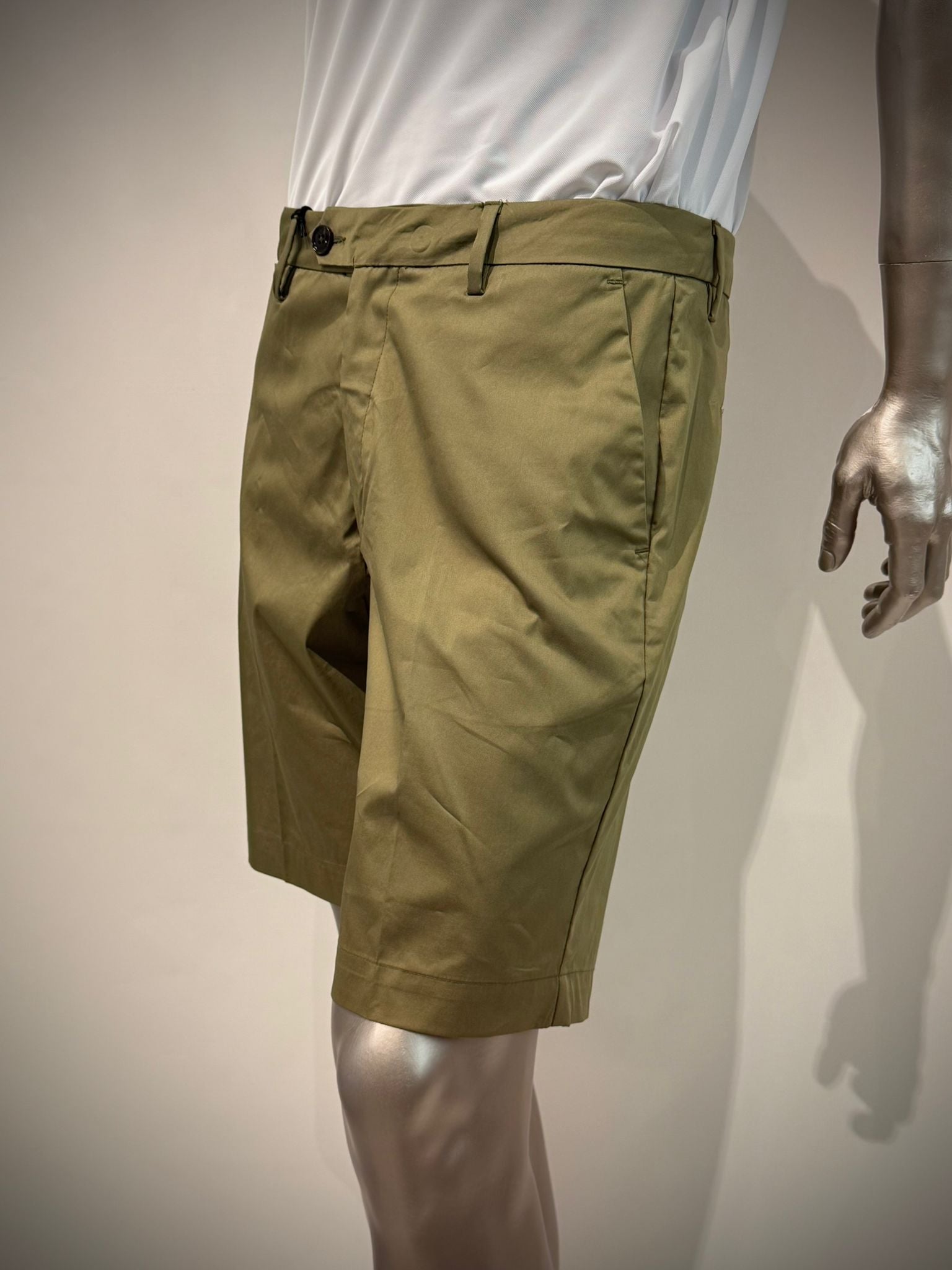 S6-2004 BERMUDA SUPIMA Cotton Stretch Militare Man
