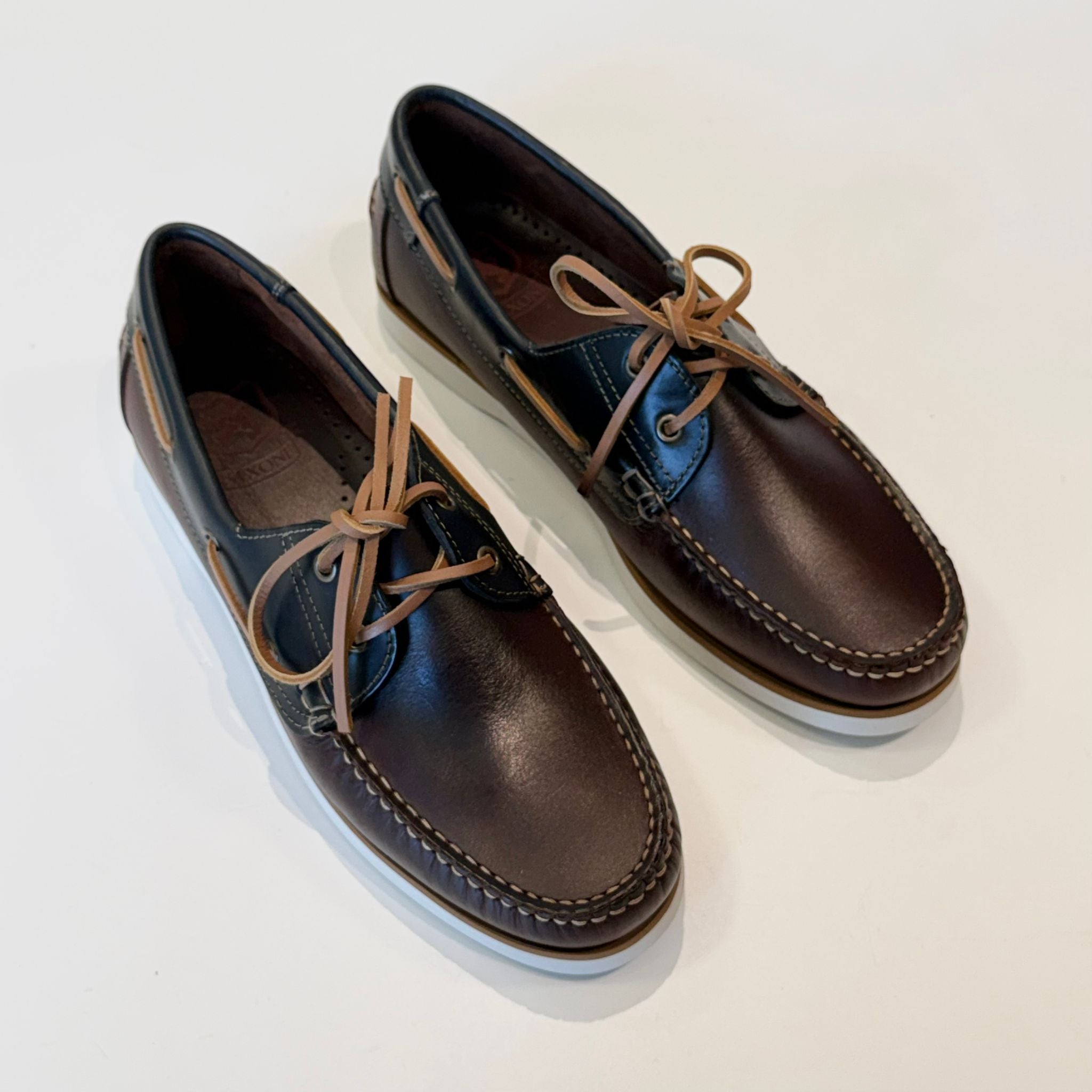 S6-4247/40/26 Mocassino Vela Pull-Up Sombrero/Navy Man