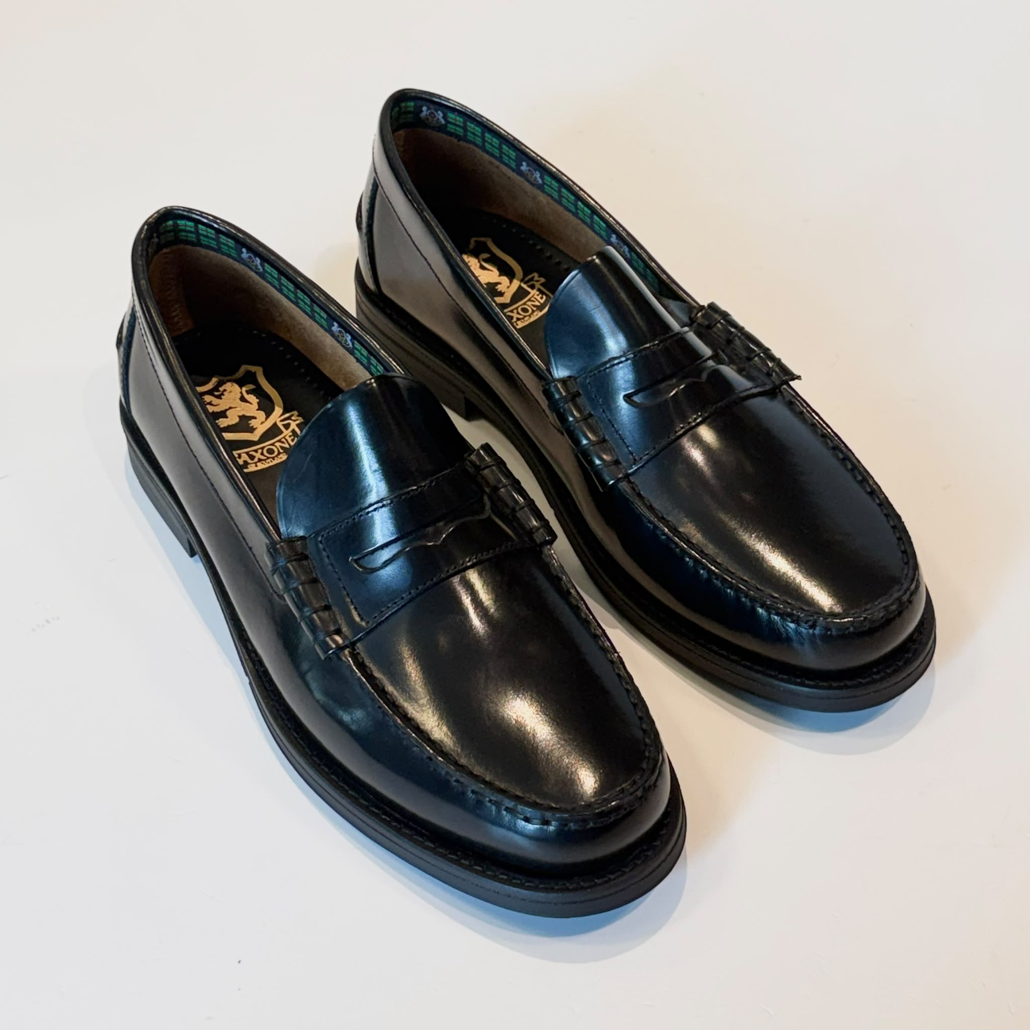 W6-Mocassino College Polished Black Man