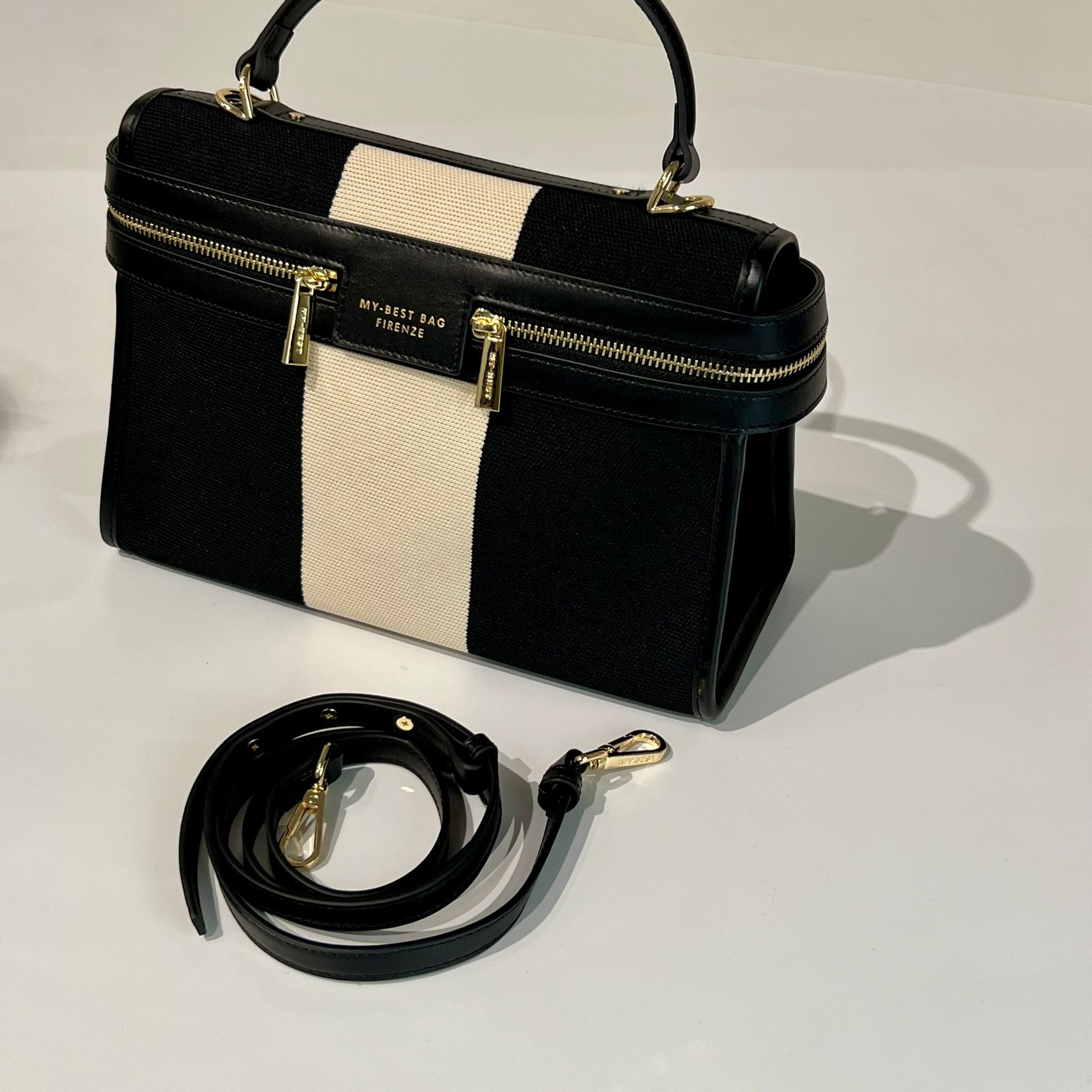 S6-2023 BAZAAR STRIPE Black