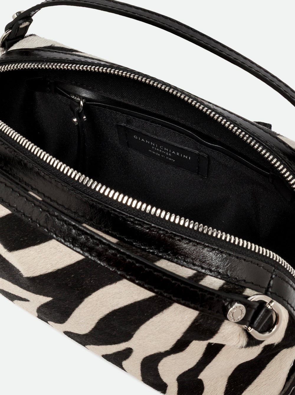 W6-12498 ALIFA CAV-INT Zebra