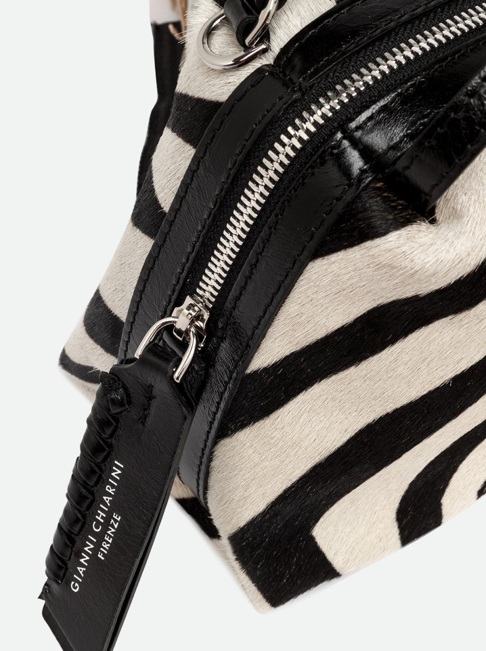 W6-12498 ALIFA CAV-INT Zebra