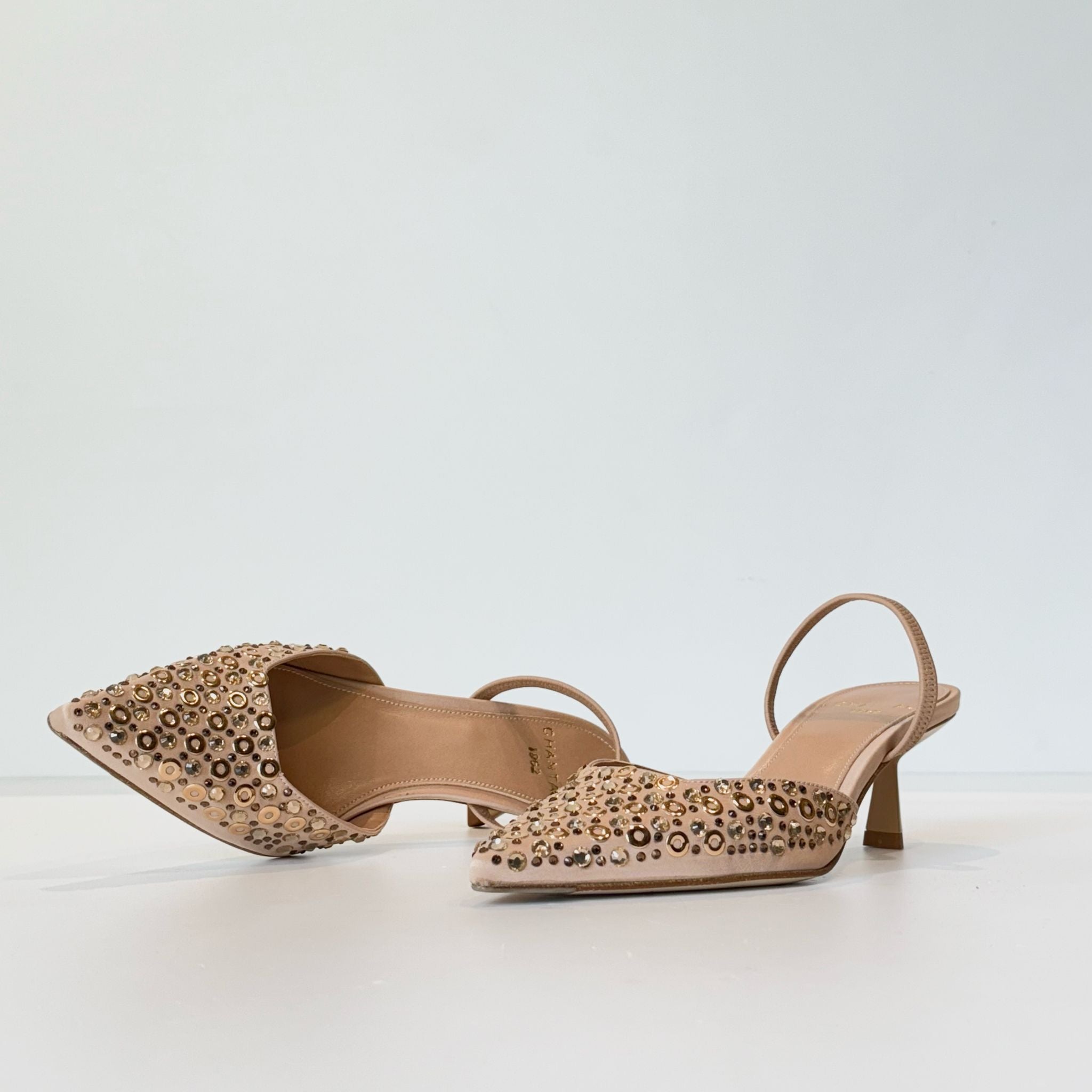 S5-2532 Chanel Raso Nude Borchie