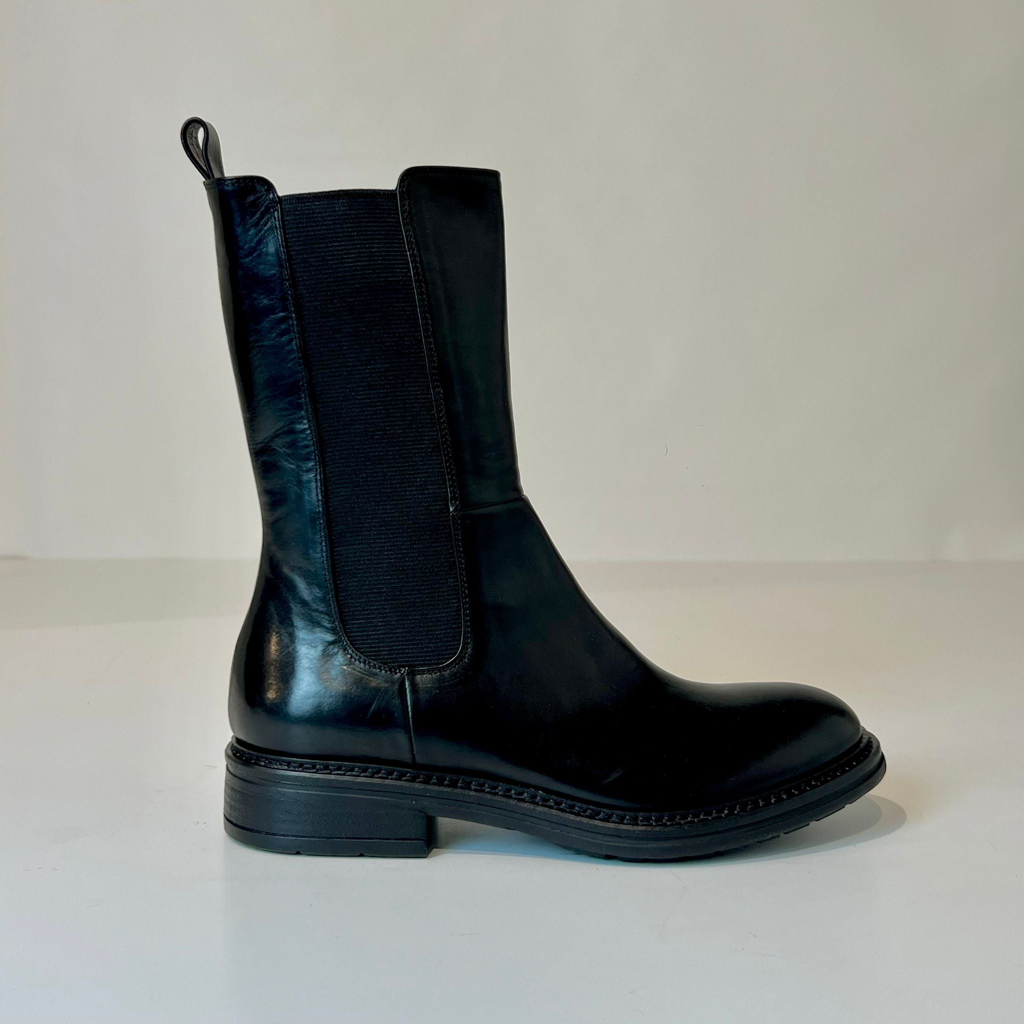 W5-9380 Beatles Alto Beta Lux Nero