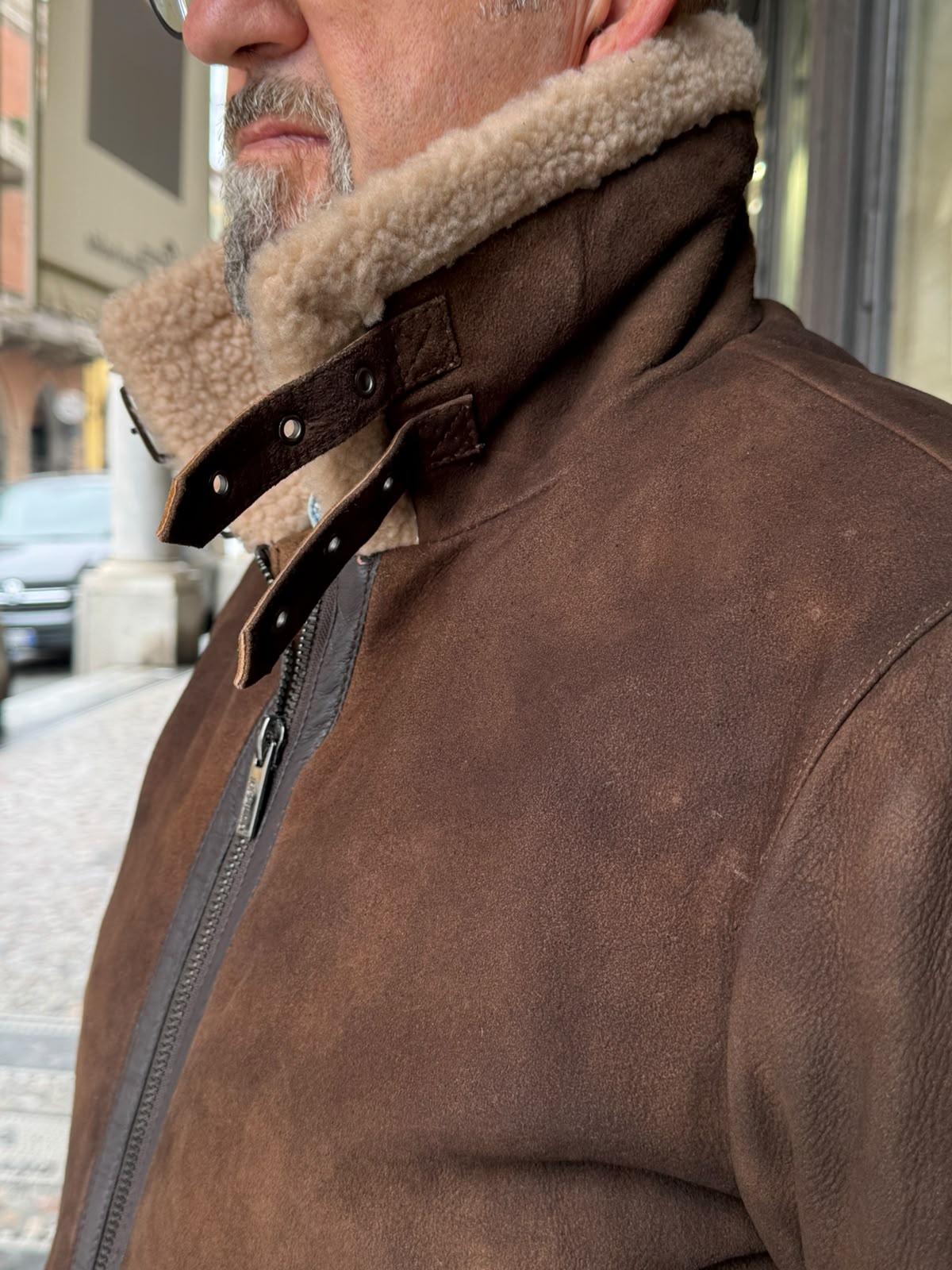 W6-0049 Giubbino Montone Suede Moro Man