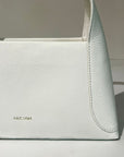 S6-9059 NYMERA HOBO Borsa Doll White