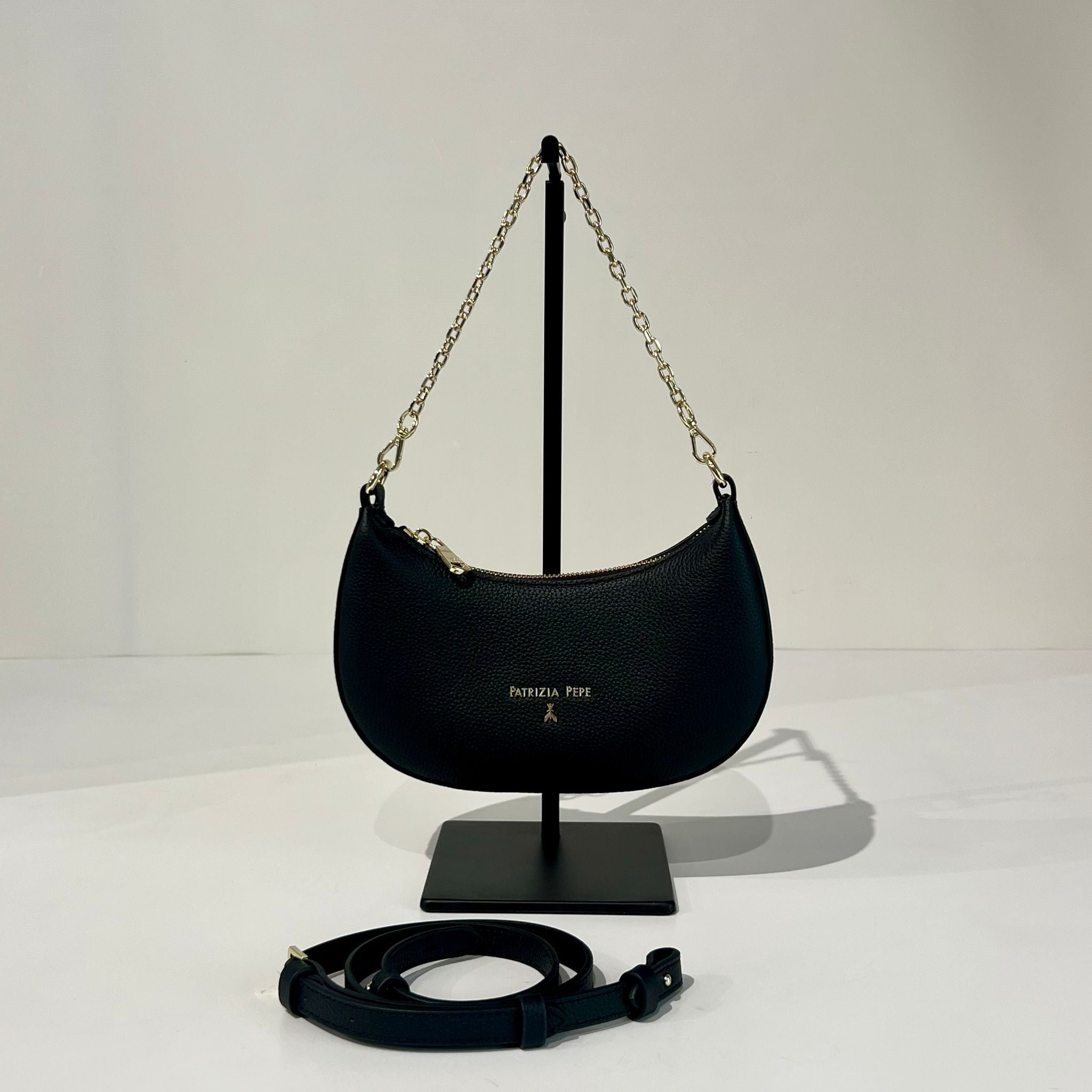 S6-8B0309 Borsa Hobo con Catena Nero