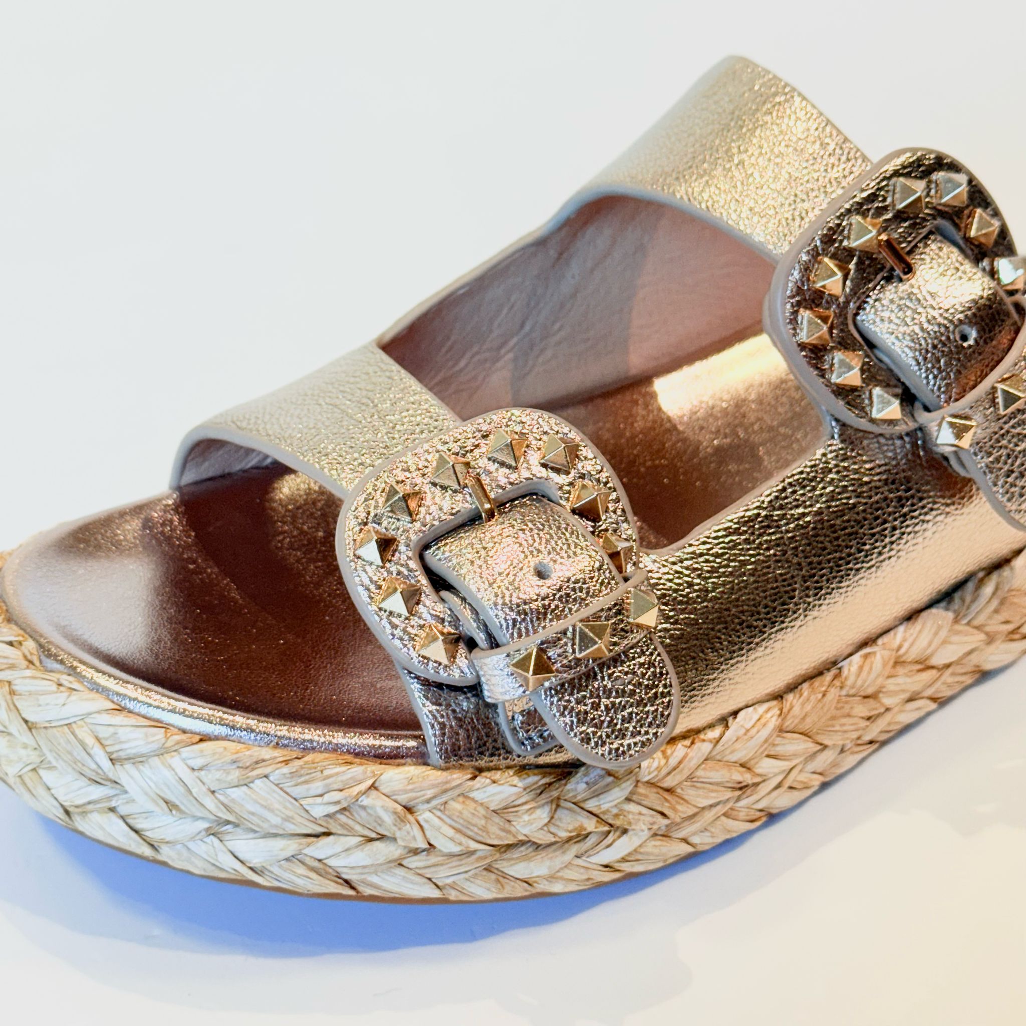 S5-906-10 ANDRA Sandalo Gold