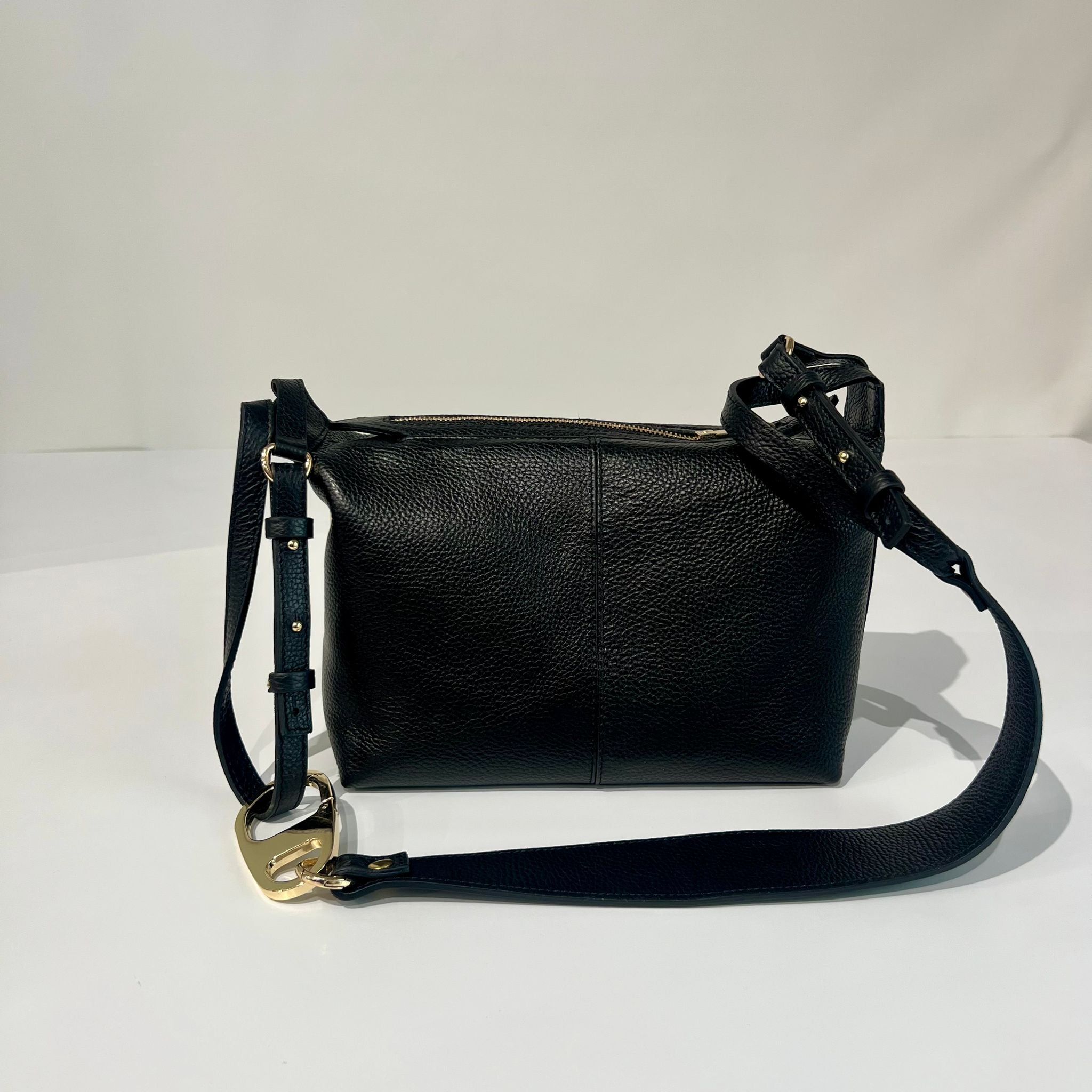 S6-2051 DORIA DOLL Nero