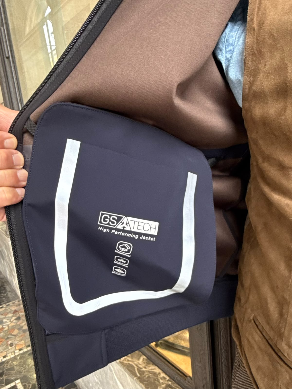 W6-0001 Giubbino Tech Blue Man