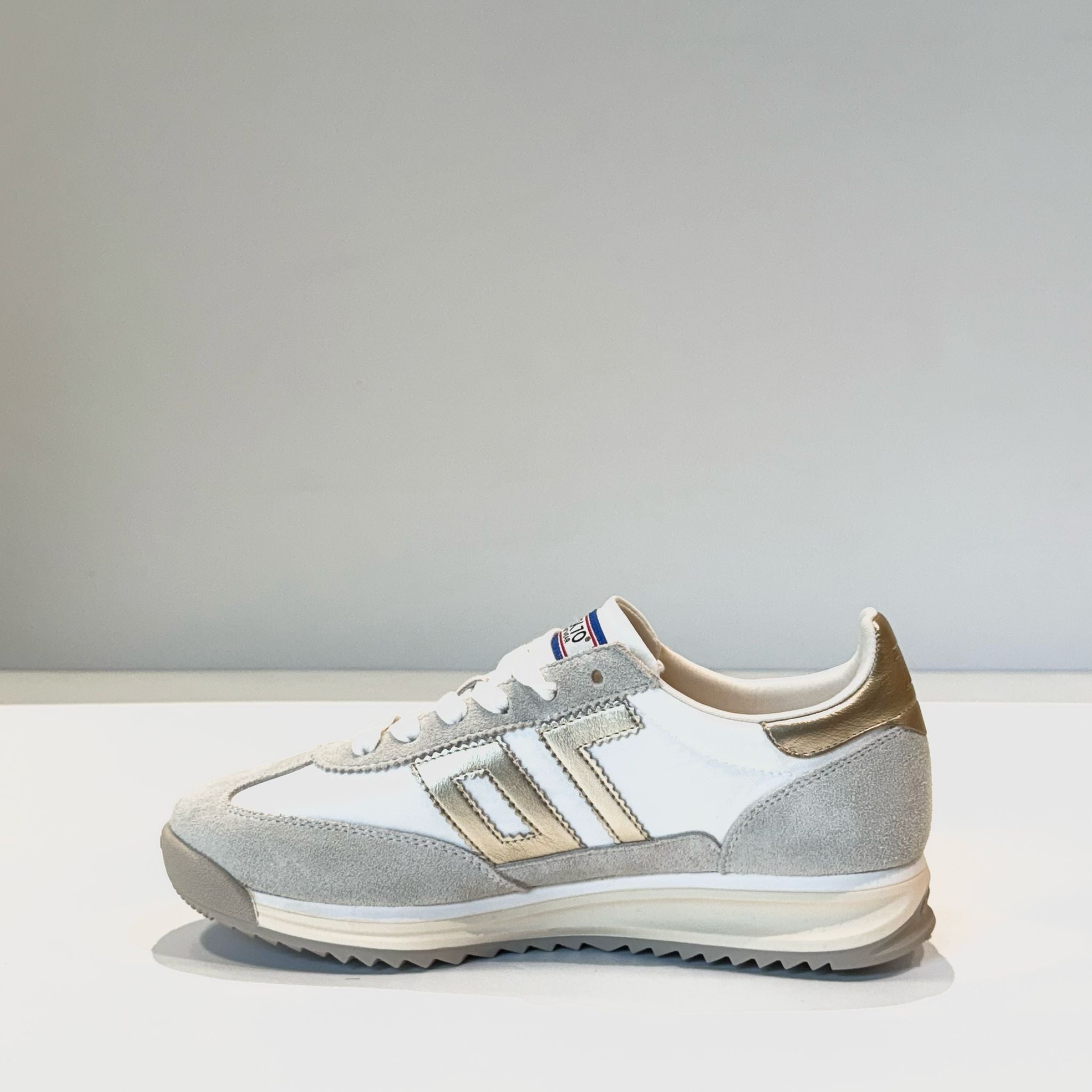 DS5-BARKLEY JOGGER Mettalic Gold