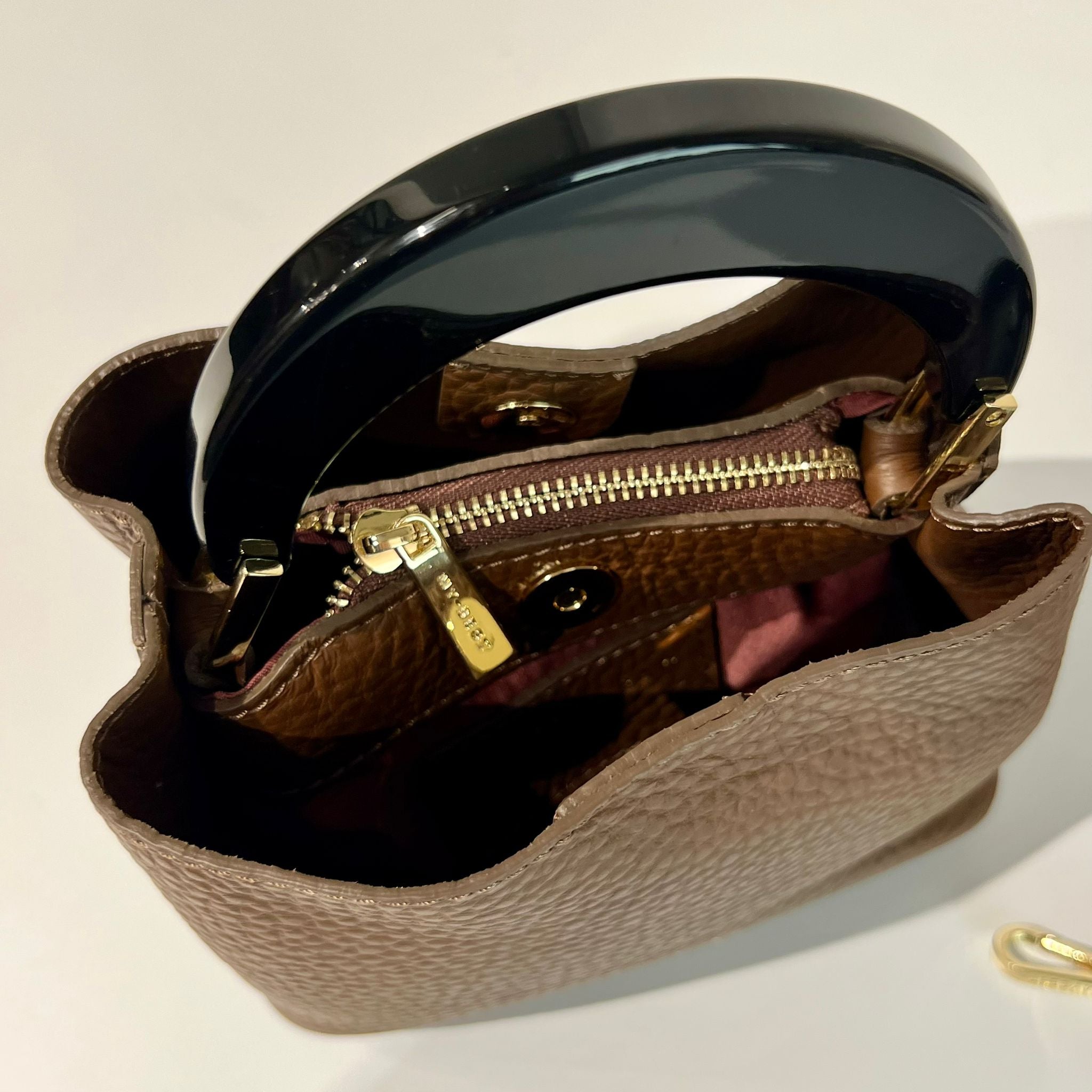 W5-1033 INGRID QUINTINO Borsa Piccola Noce