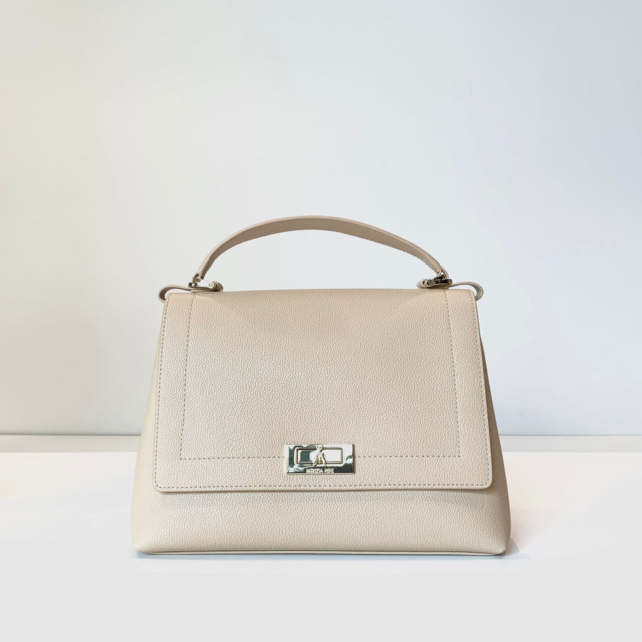 W4-8B0210 Borsa con Patta Beige