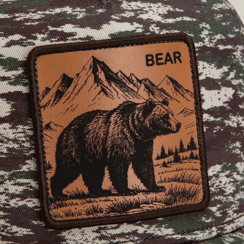 W6-3198 TRUCKER Engraved Camo Bear CAM01