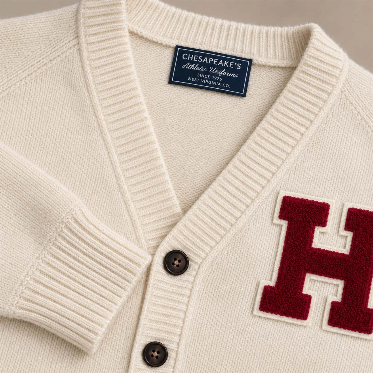 W6-IVY VARSITY WOOL HARVARD Cardigan Cream Man