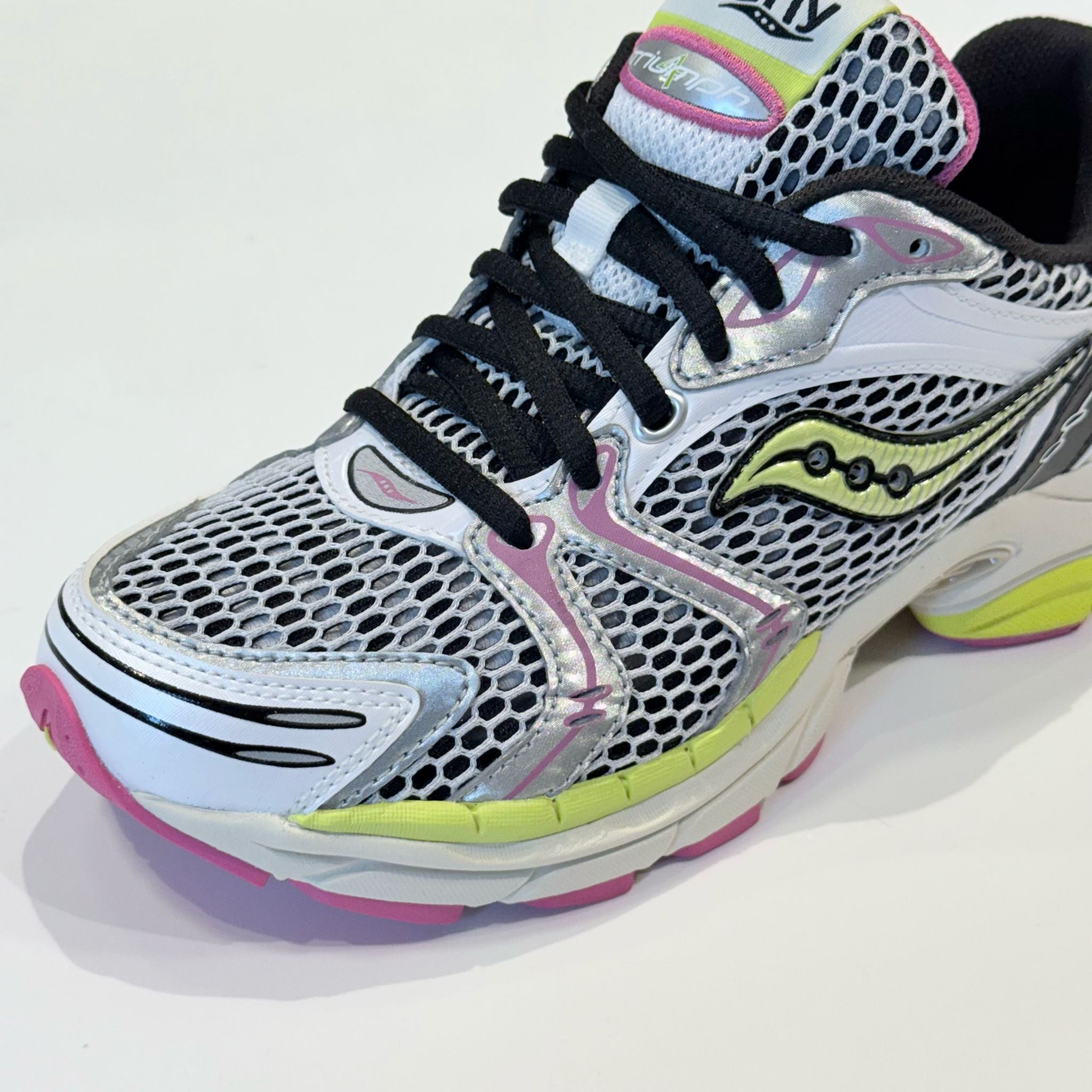 DS5-70704-14 Sneaker ProGrid Triumph White Fluo Woman