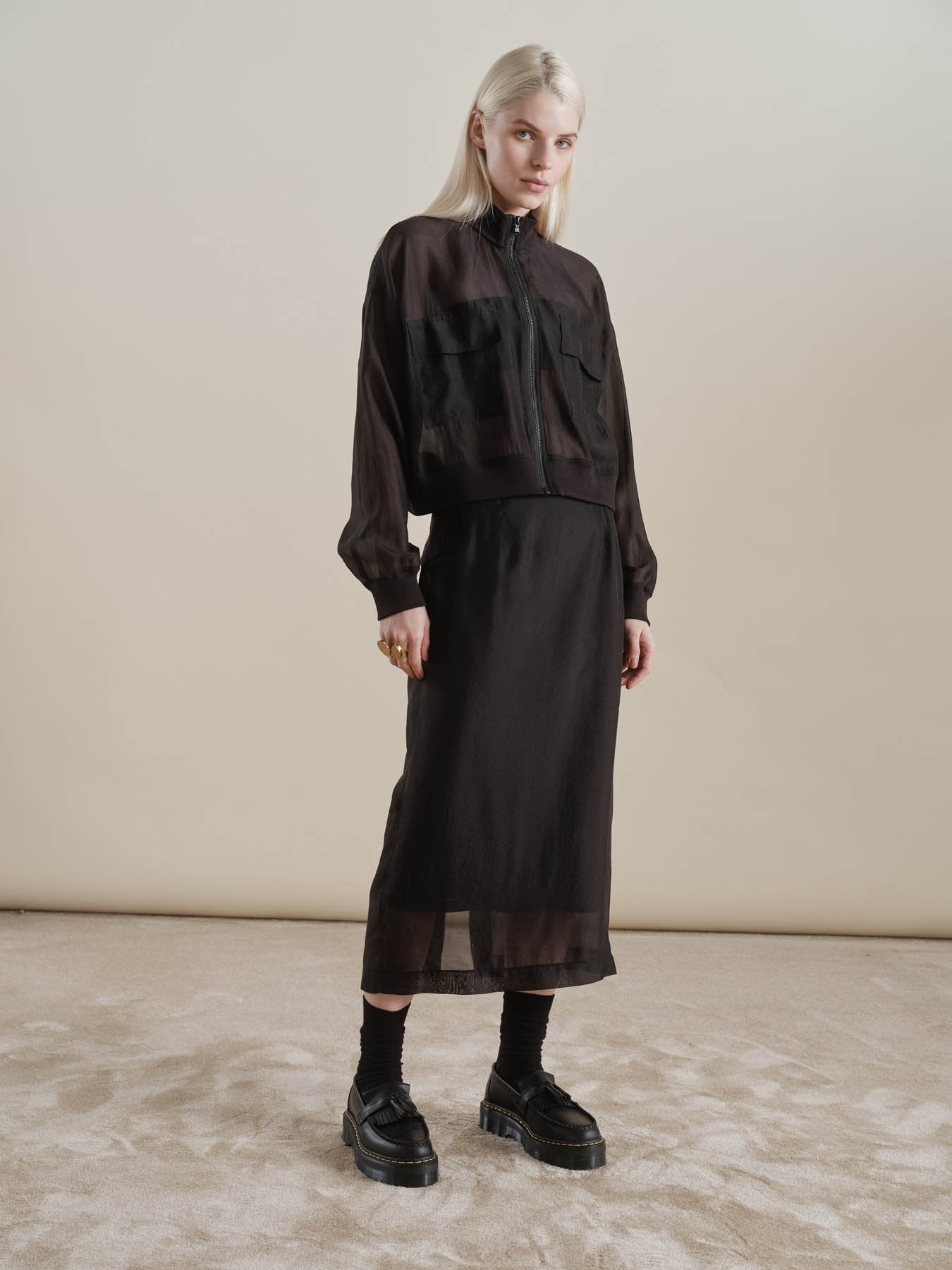 W5-LILIAN G121 Gonna Organza Black 009