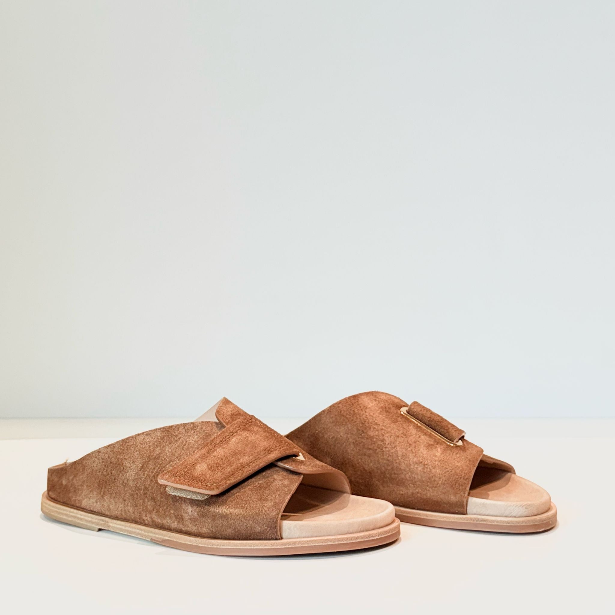 S5-9122 Ciabatta Camoscio Sabbia