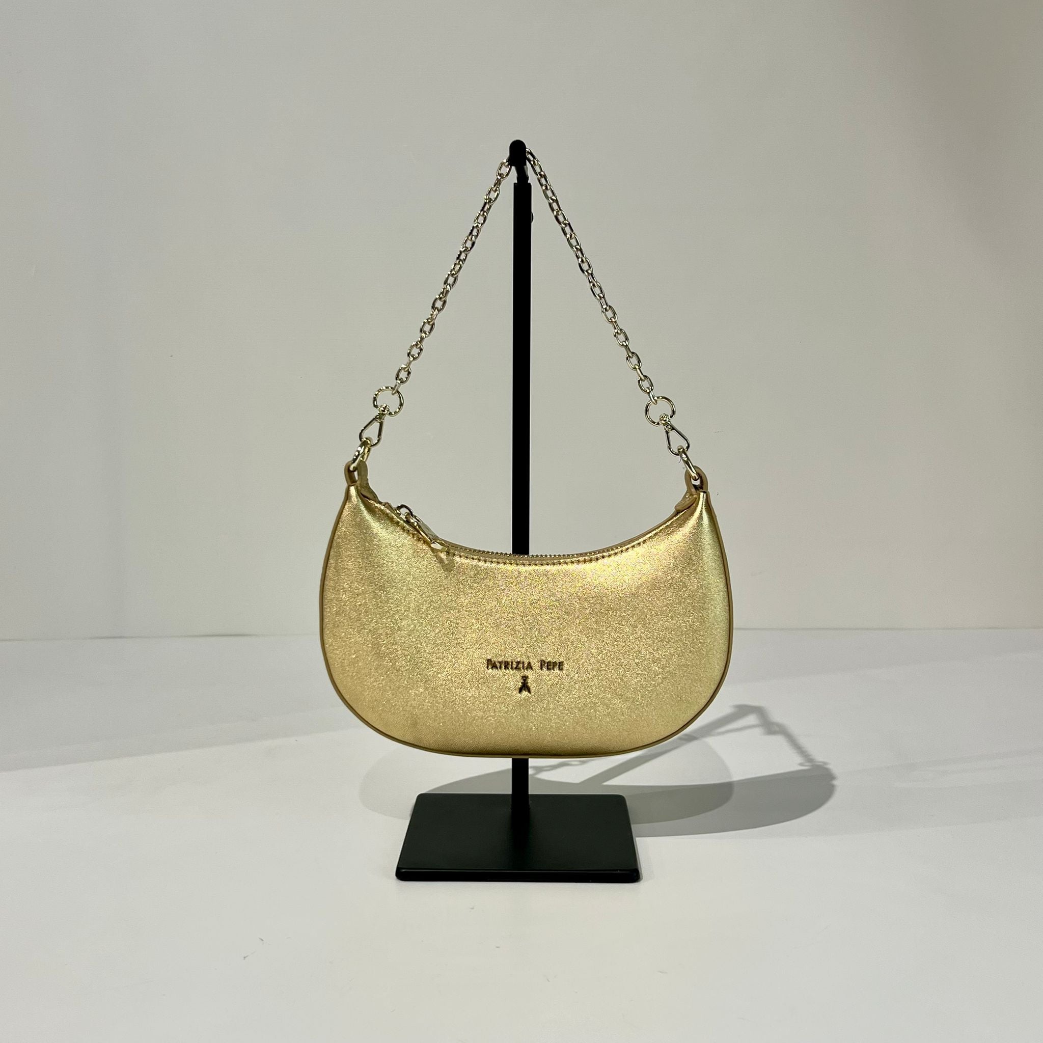 S6-8B0309 Borsa Hobo con Catena Solar Gold