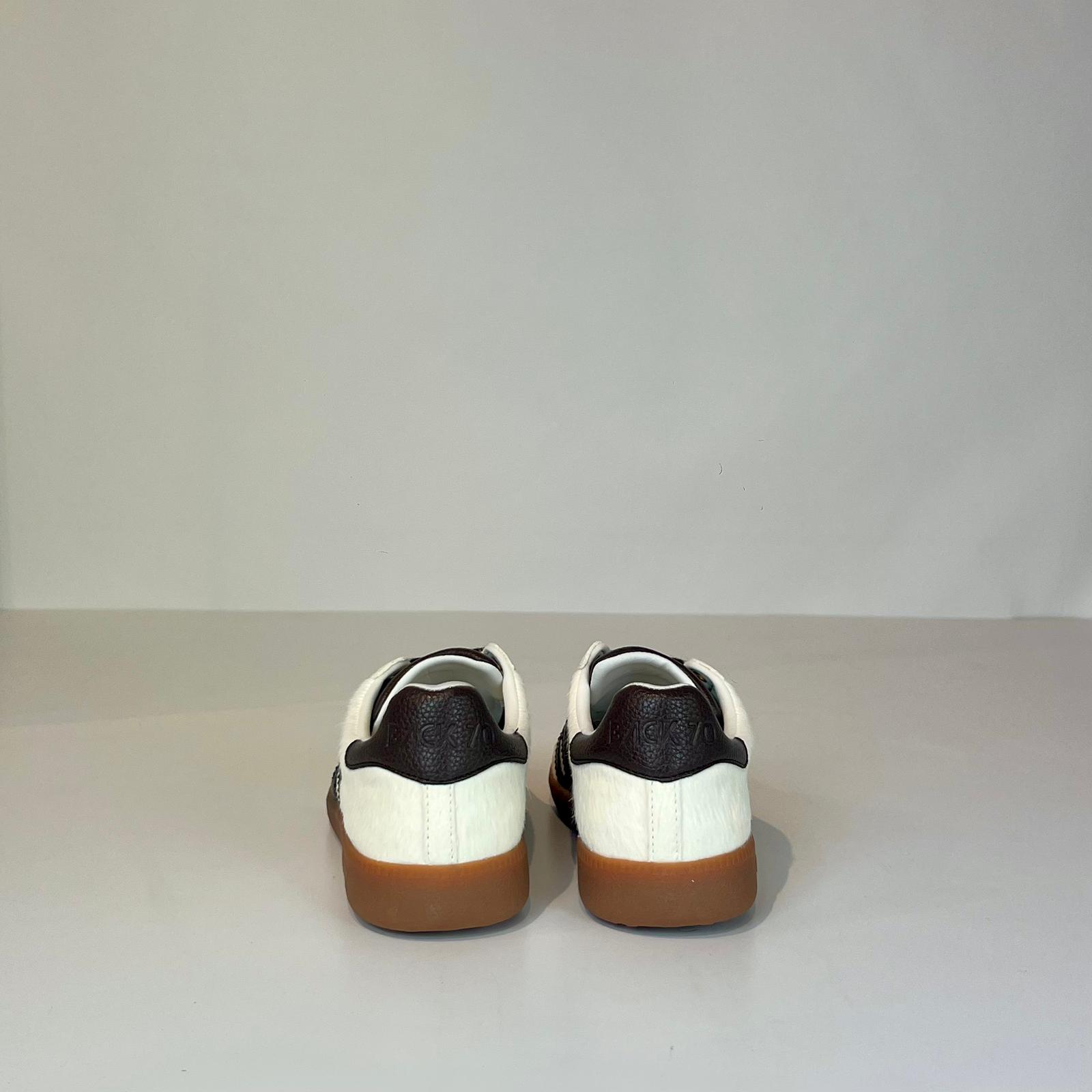 DW5-CLOUD TONGUE White Coffee 45