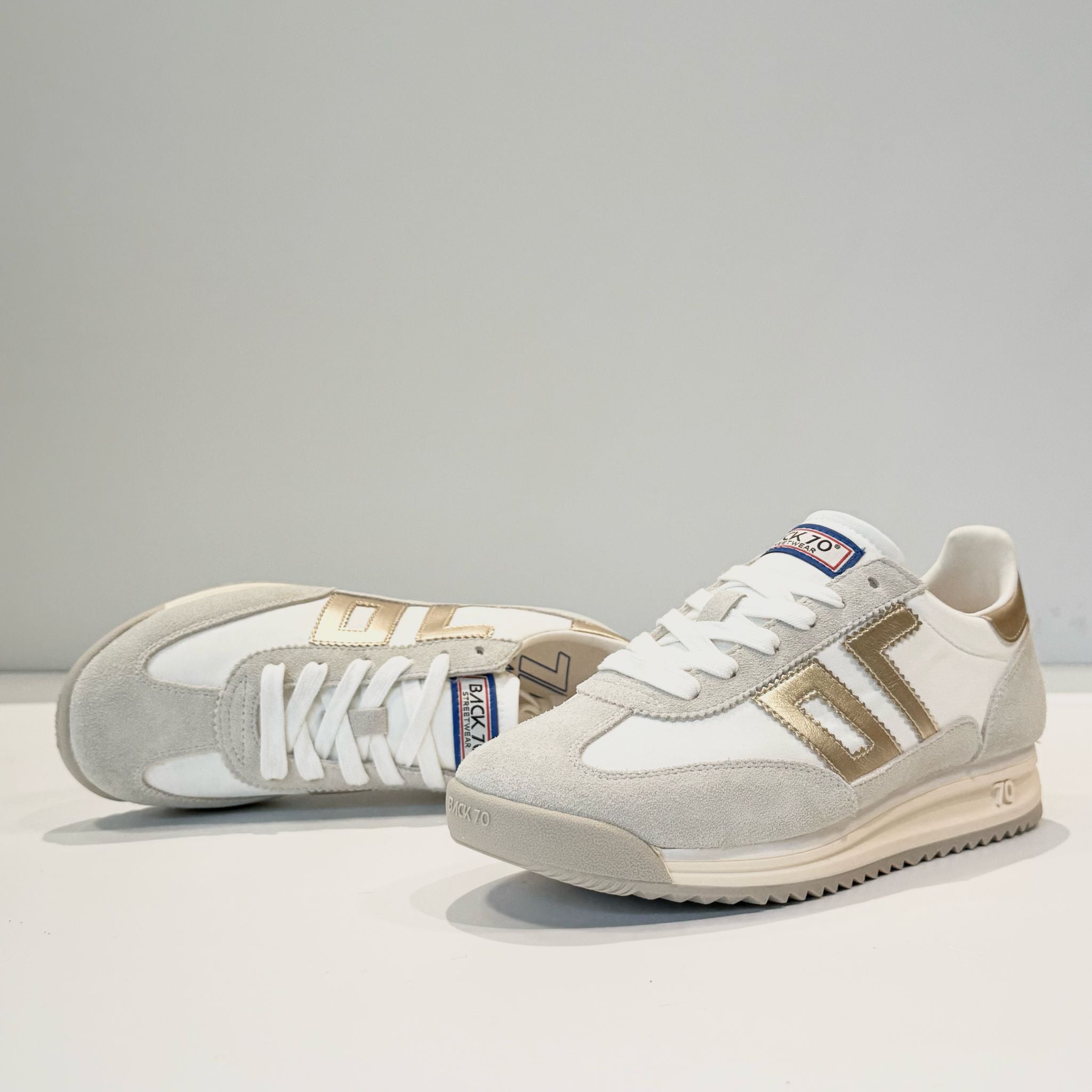 DS5-BARKLEY JOGGER Mettalic Gold