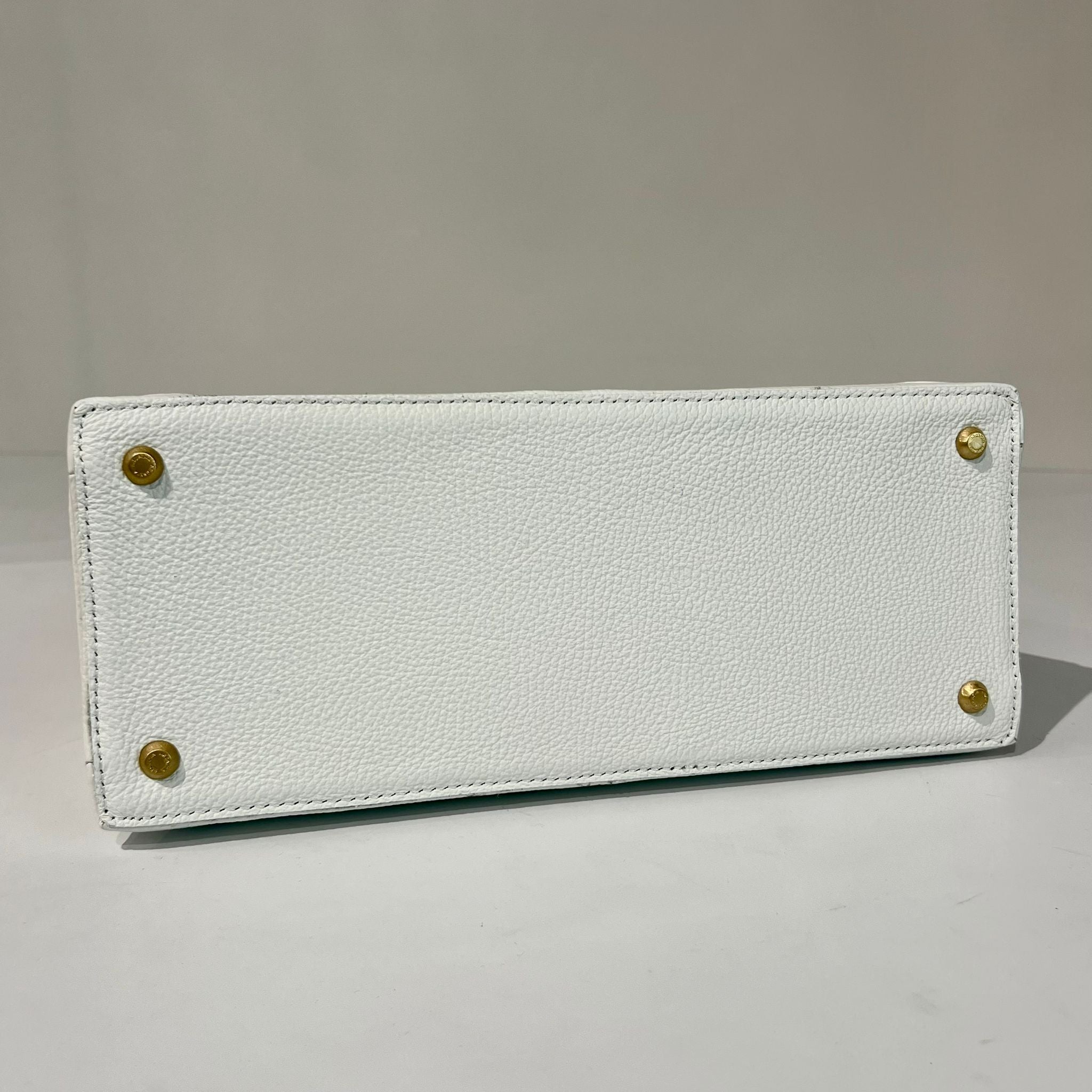 S6-9059 NYMERA HOBO Borsa Doll White